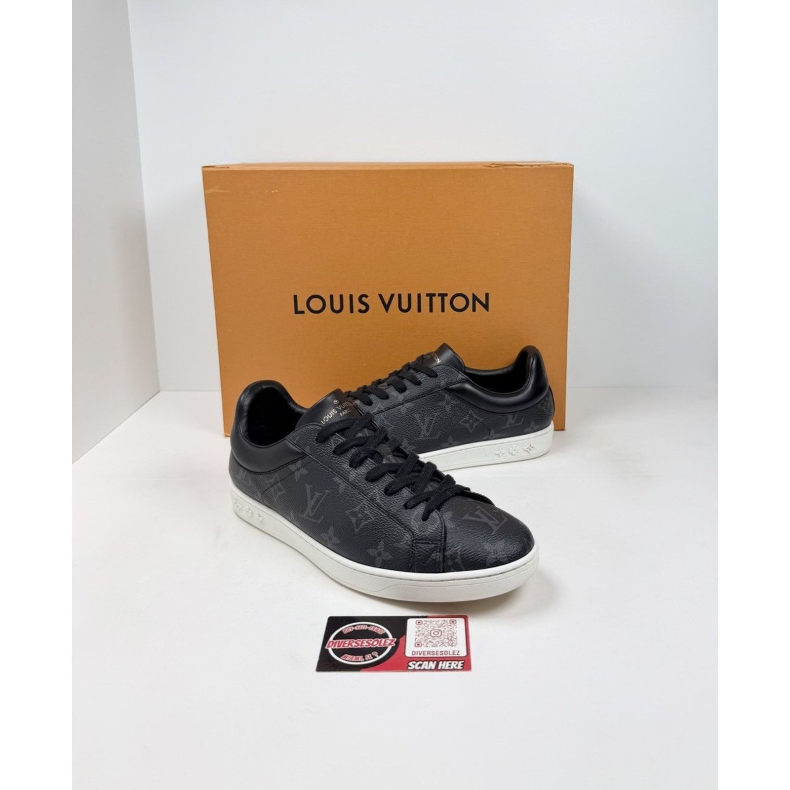 Louis Vuitton Size 7LV/8US - Louis Vuitton Luxembourg Monogram Sneakers Size US 8 / EU 41 - 1 Thumbnail