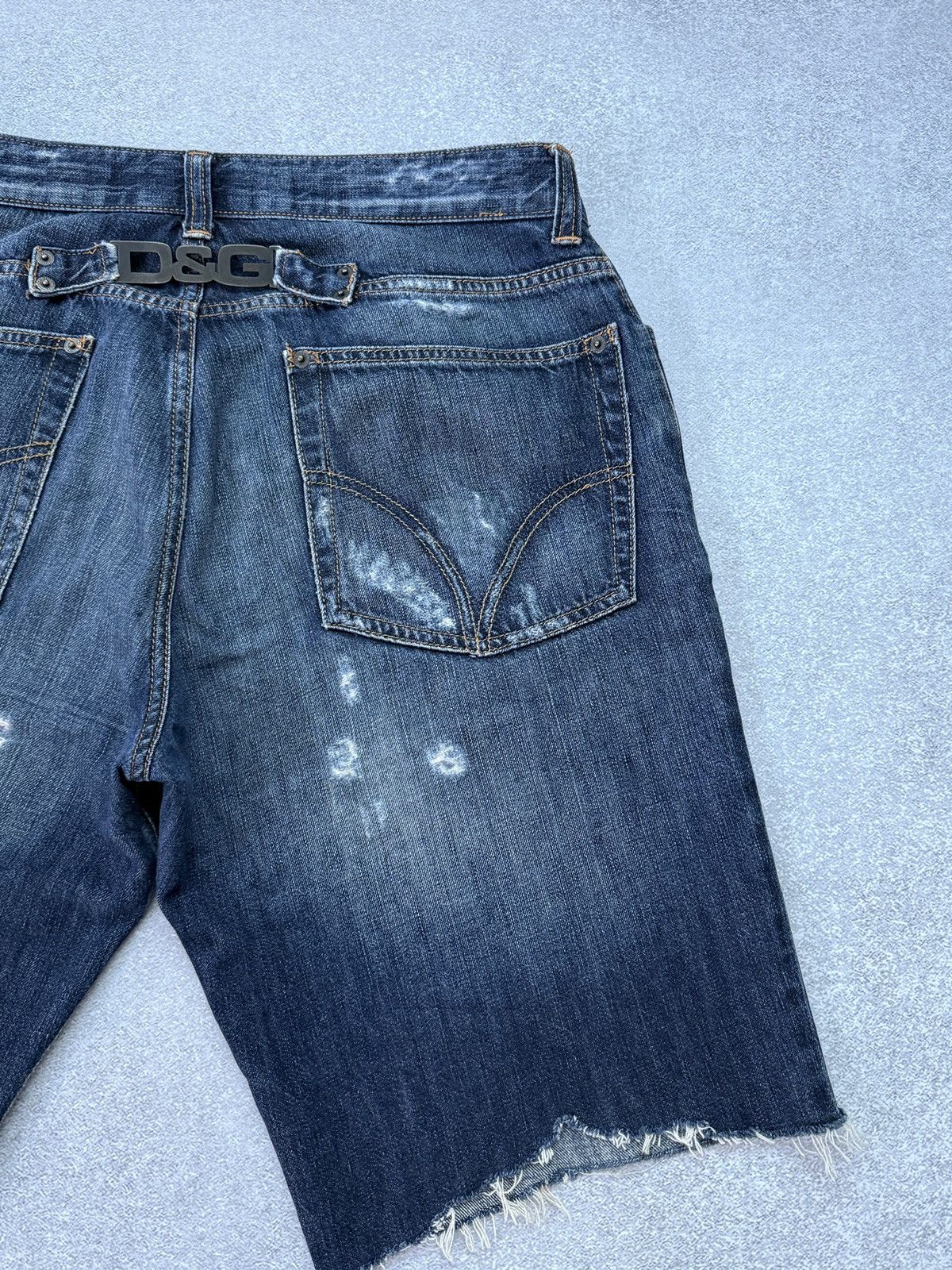 Dolce & Gabbana Dolce & Gabbana D&G Denim Shorts Men’s Metal Logo Blue Y2K Size US 42 / EU 58 - 13 Thumbnail