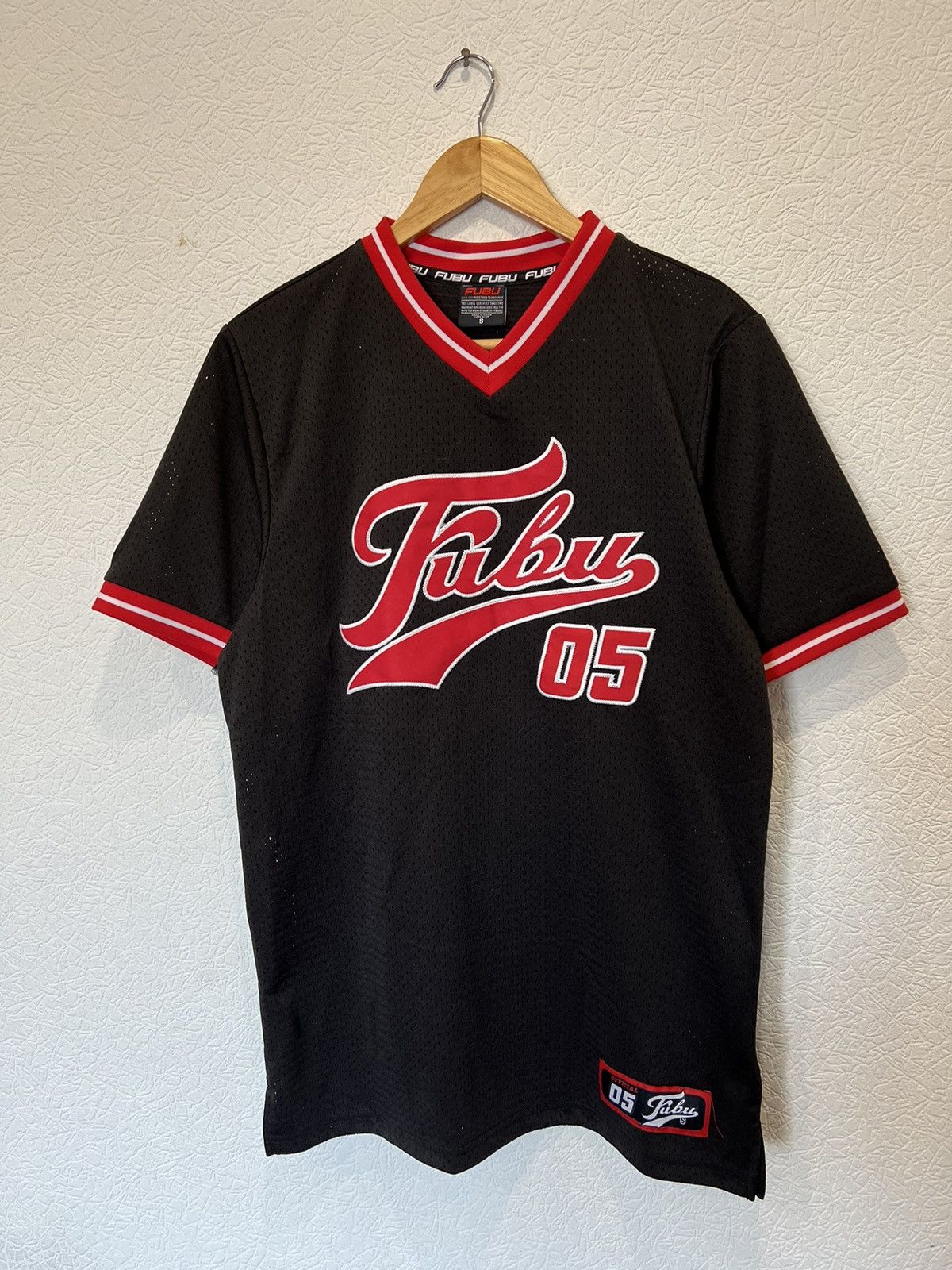 Fubu Fubu Black TSHIRT Tee Size US S / EU 44-46 / 1 - 1 Thumbnail