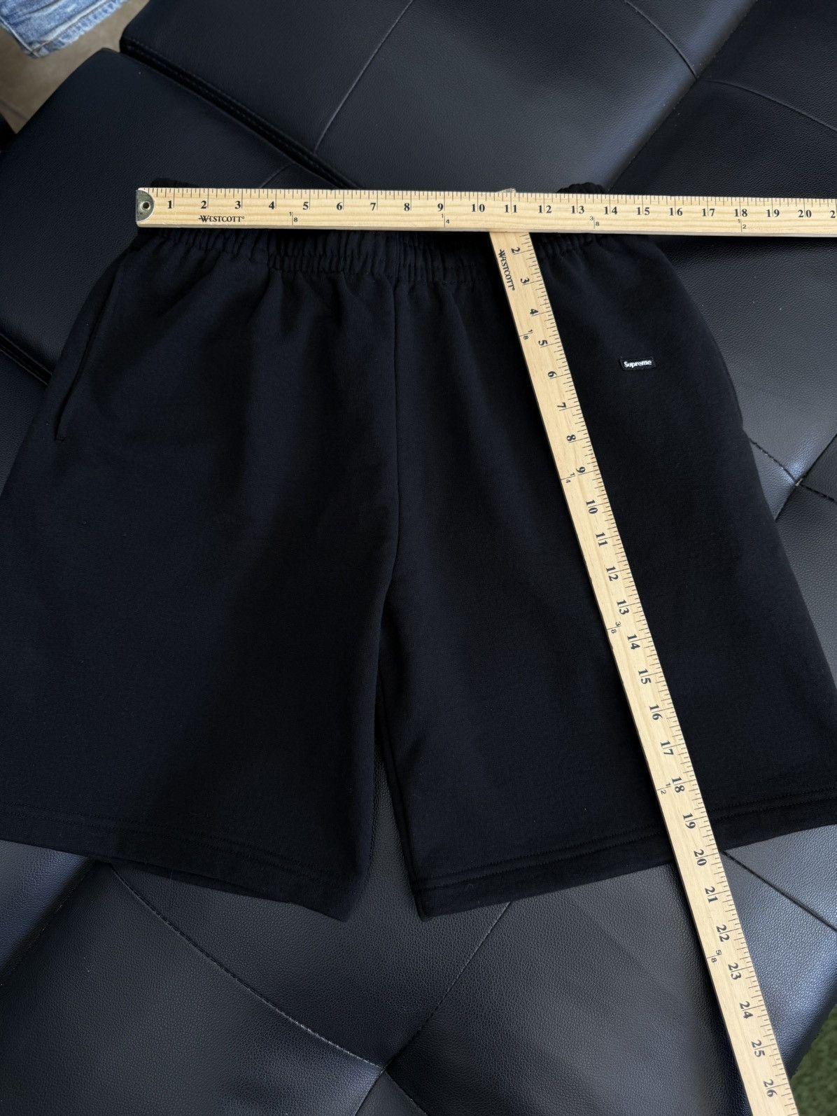 Supreme Supreme Black Shorts Size Small Brand New Size US 29 - 6 Thumbnail