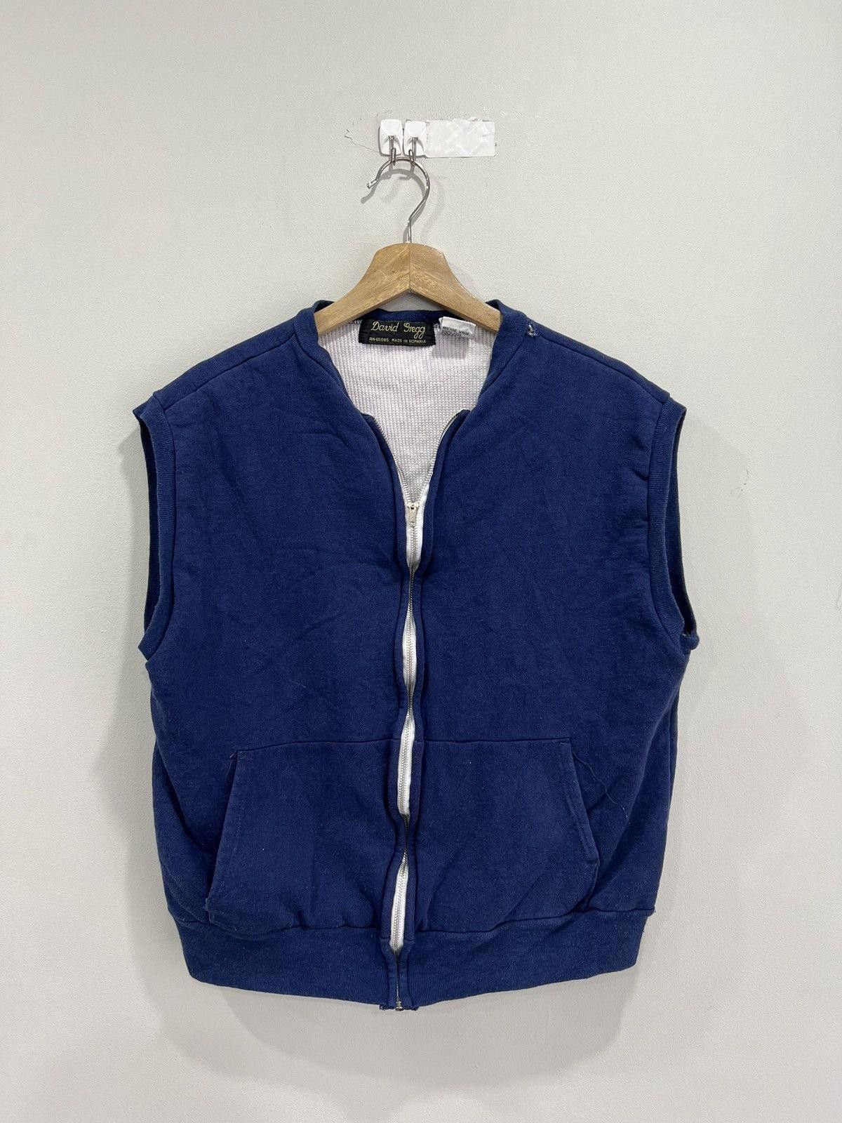 Vintage Vintage Thermal Lined Sleeveless Sweater Vest Size US L / EU 52-54 / 3 - 1 Thumbnail