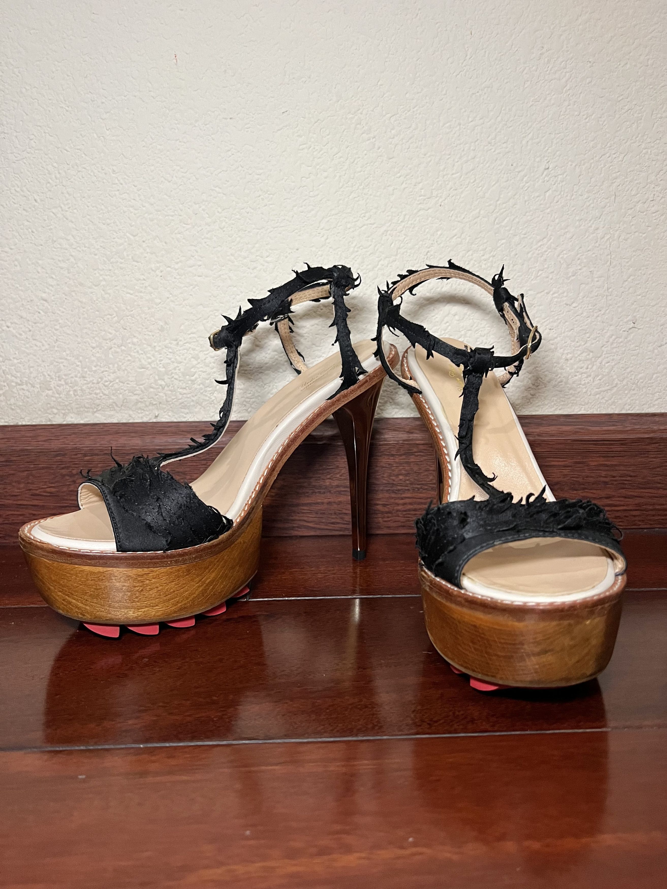 Undercover UNDERCOVER Undercoverism Size US 7 / IT 37 - 1 Thumbnail