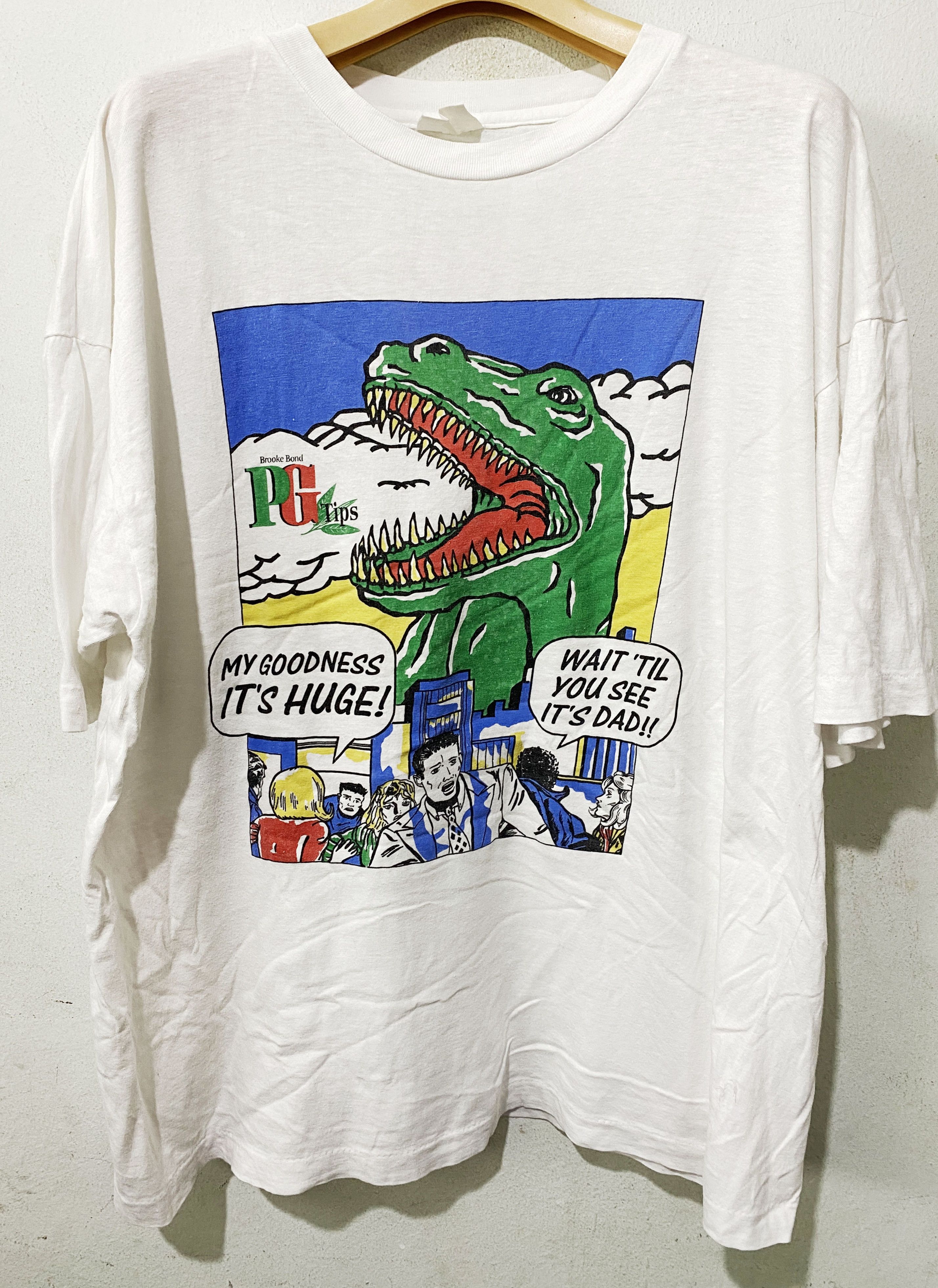 Vintage 90s Dinosaur Pop art Shirt