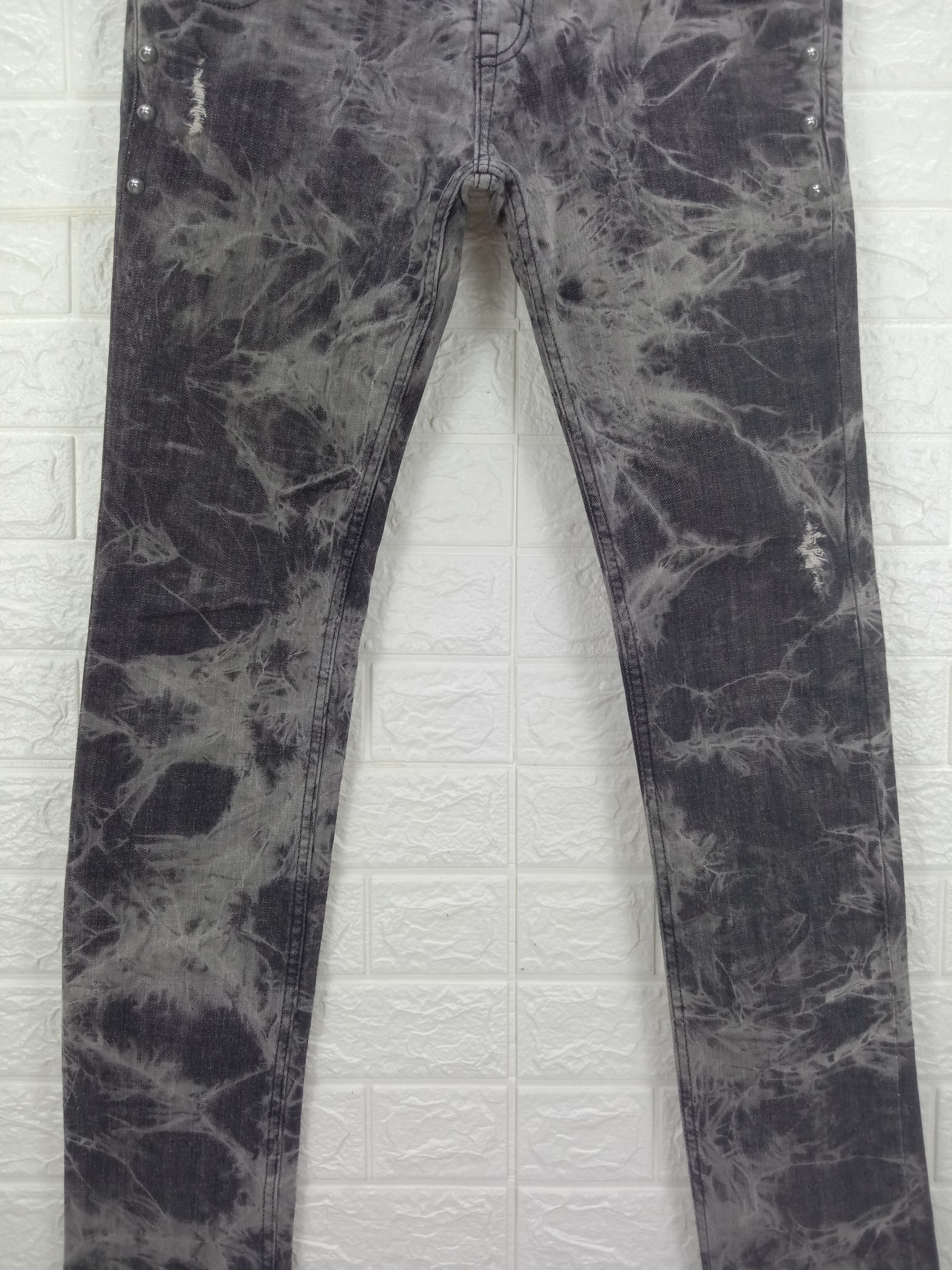 Japanese Brand Japanese Punk Seditionaries Leg Zipper Bleach Jeans Size US 32 / EU 48 - 5 Thumbnail
