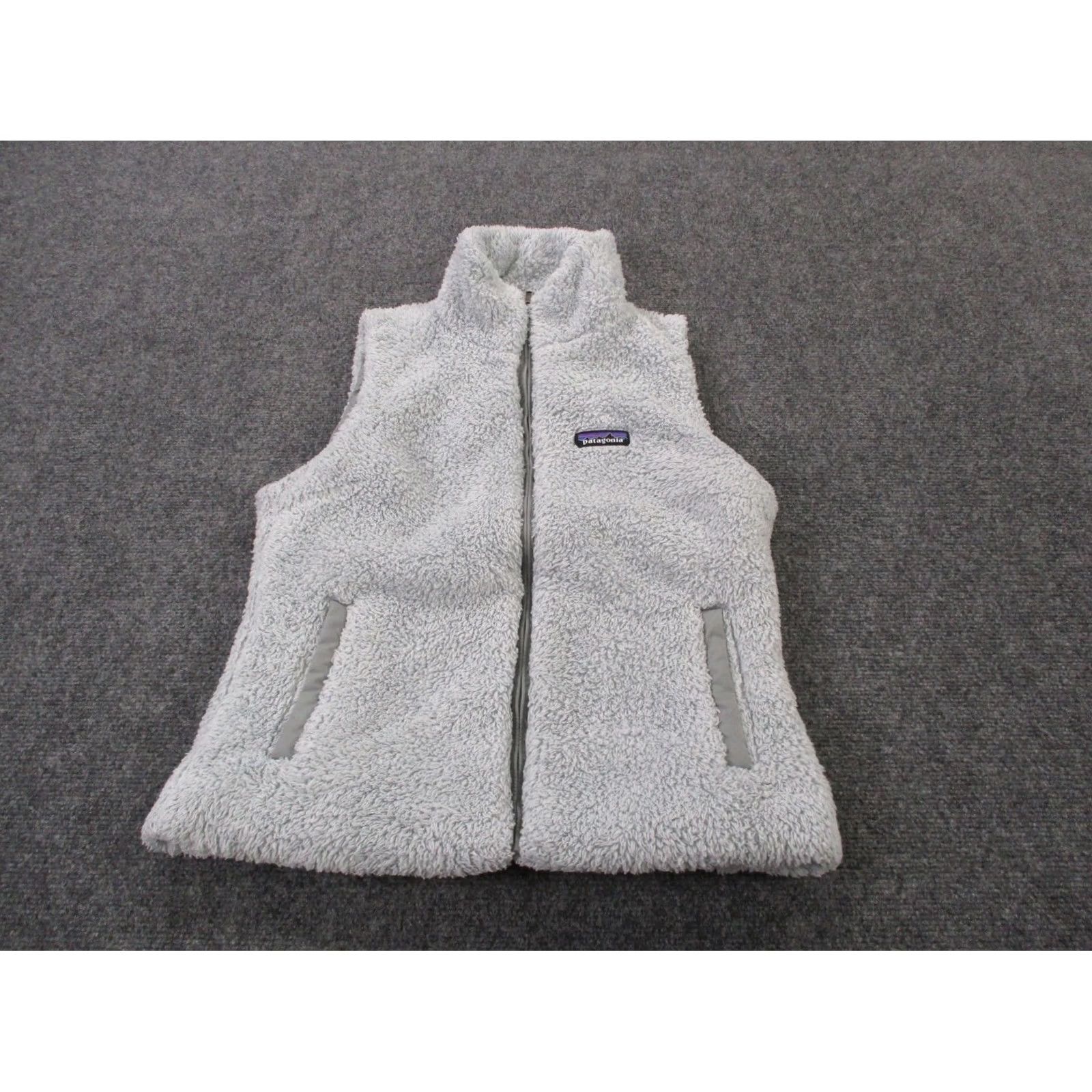 Patagonia Patagonia Vest Womens M Blue Fleece Windbreaker Zip Pockets Logo Outdoor 90s? (If applicable) Size M / US 6-8 / IT 42-44 - 2 Thumbnail
