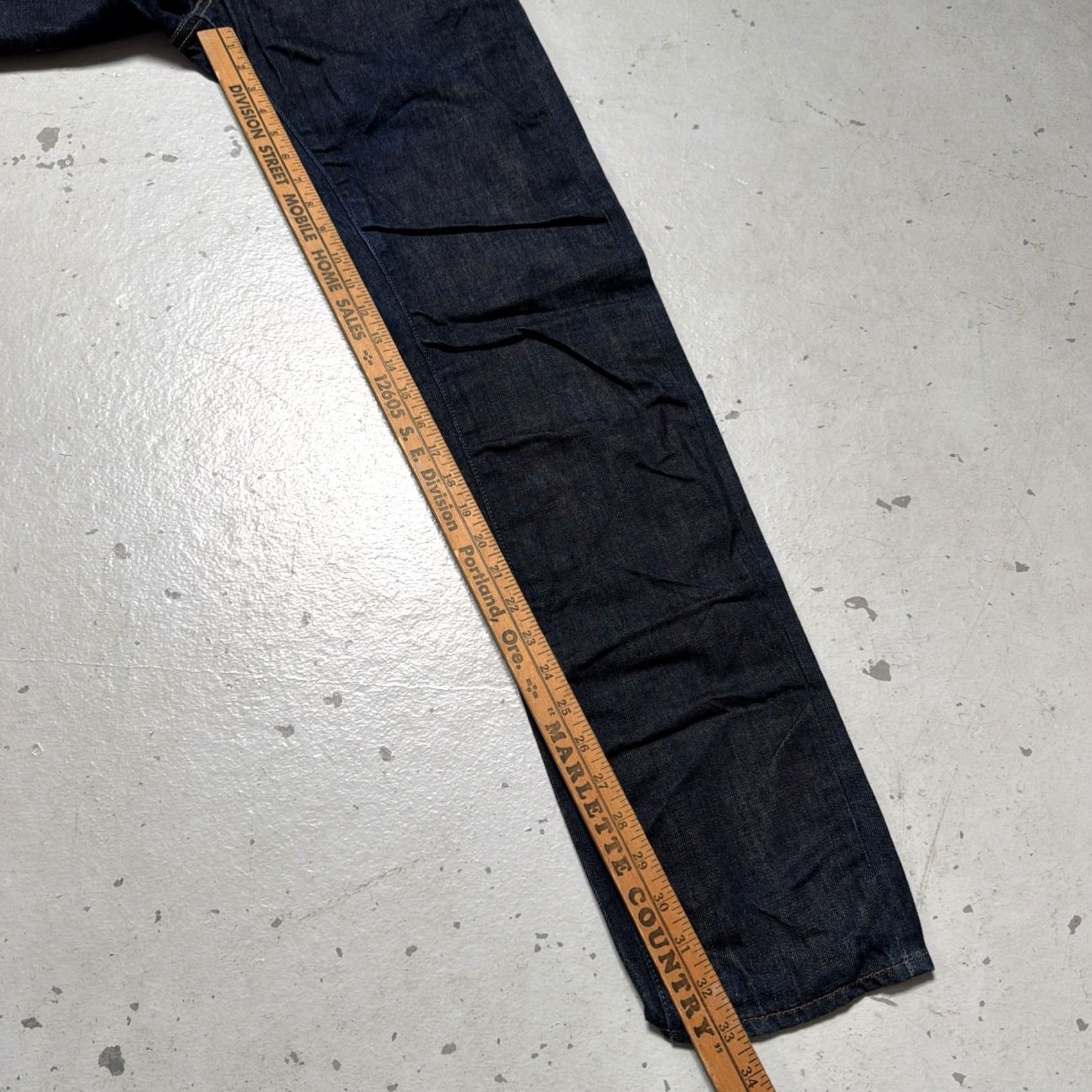 Railcar Fine Goods Railcar Fine Goods x Jiberish Selvedge Denim Dark Blue Jeans Made USA 30 Mens Jeans 30 Blue Indigo USA Collaboration Workwear Heritage 90s Style Size US 30 / EU 46 - 4 Thumbnail