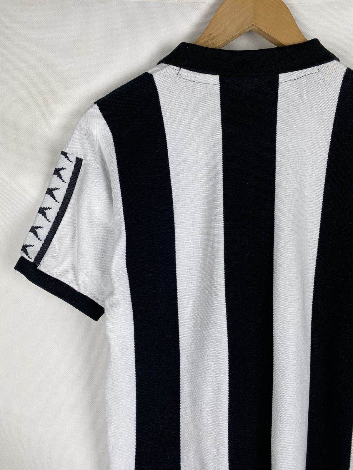 Other Bukta Newcastle United Replica Soccer Polo Shirt Jersey Size US M / EU 48-50 / 2 - 15 Thumbnail