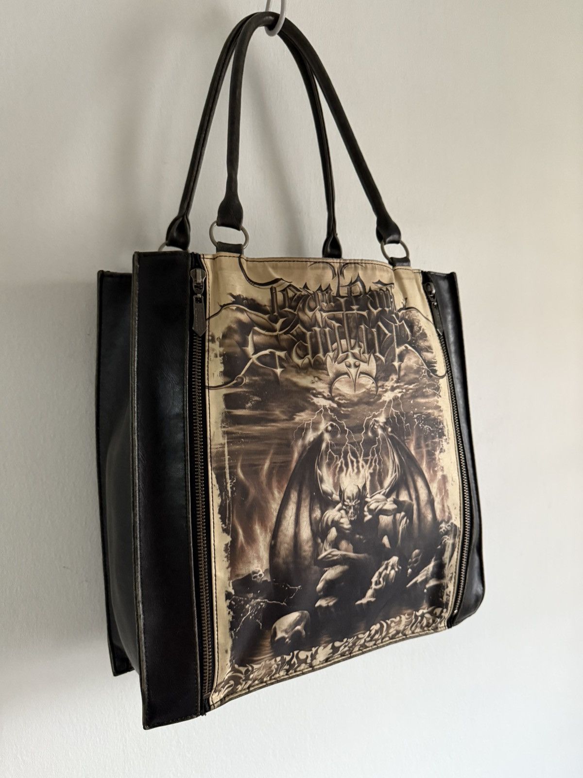 Jean Paul Gaultier AW2001 Rare Vintage Jean paul gaultier Satan/gargoyle bag Size ONE SIZE - 9 Thumbnail