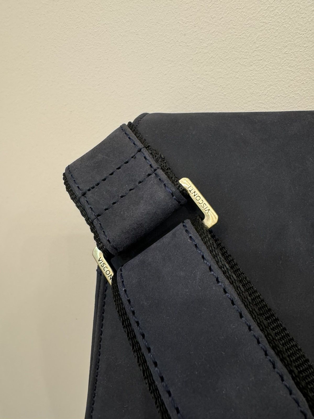 Genuine Leather Visconti leather bag Harvard high quality crossbody bag Size ONE SIZE - 4 Thumbnail