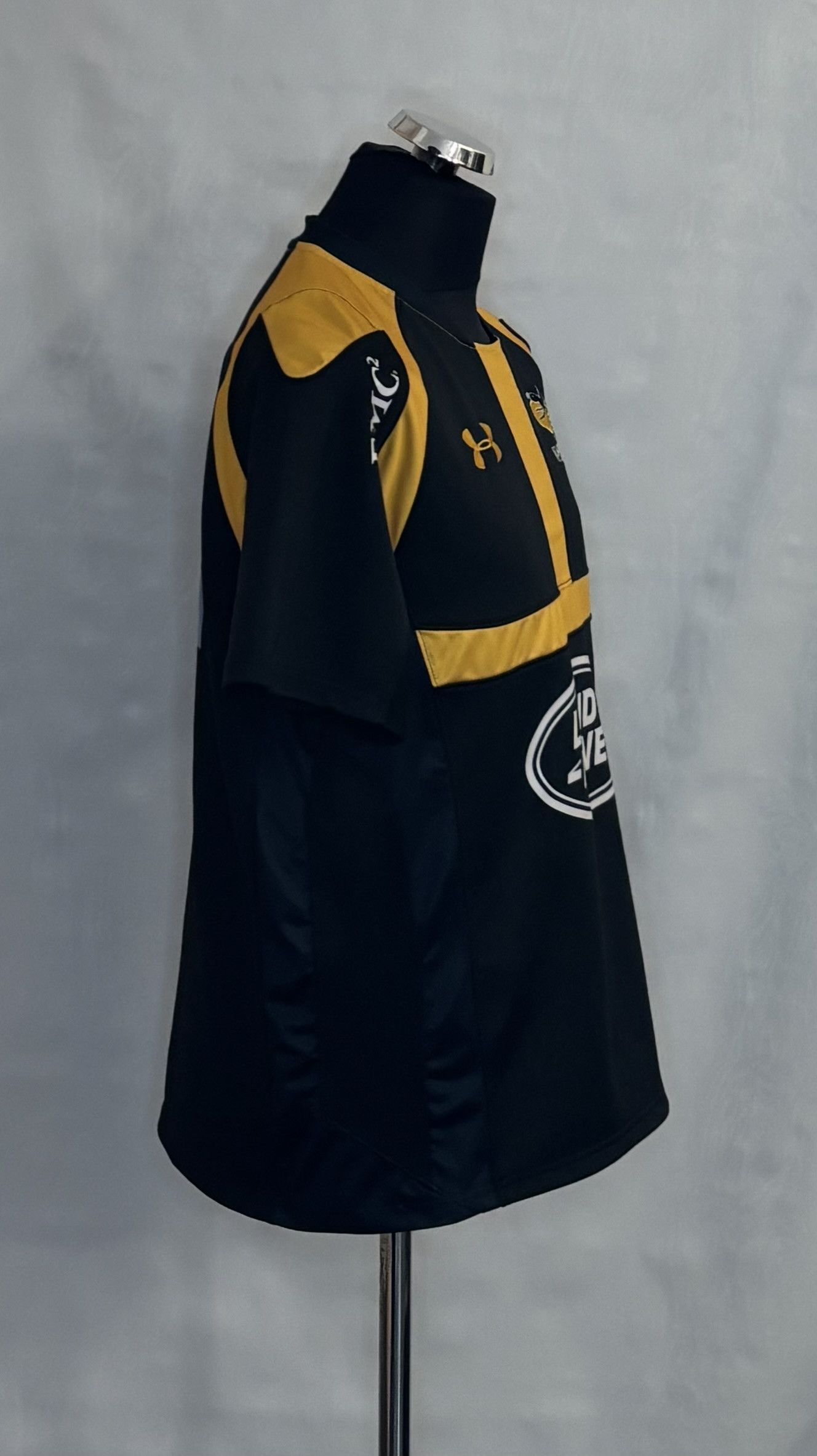 Under Armour London Wasps Rugby 2015/2016 Under Armour Size L Size US L / EU 52-54 / 3 - 4 Thumbnail