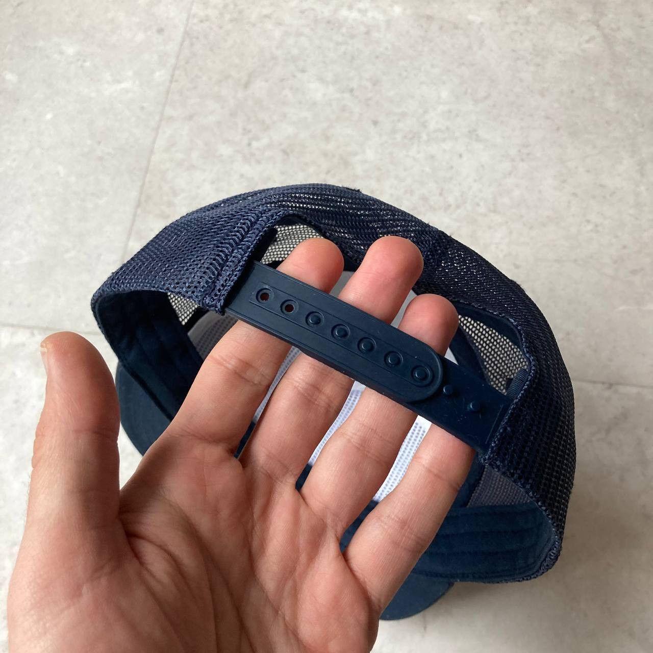 Obey Vintage Obey Worldwide Trucker Hat Size ONE SIZE - 4 Thumbnail