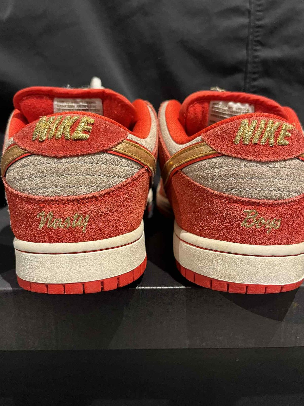 Nike Nike SB Dunk Lows “Bad Boys” Size US 8.5 / EU 41-42 - 4 Thumbnail