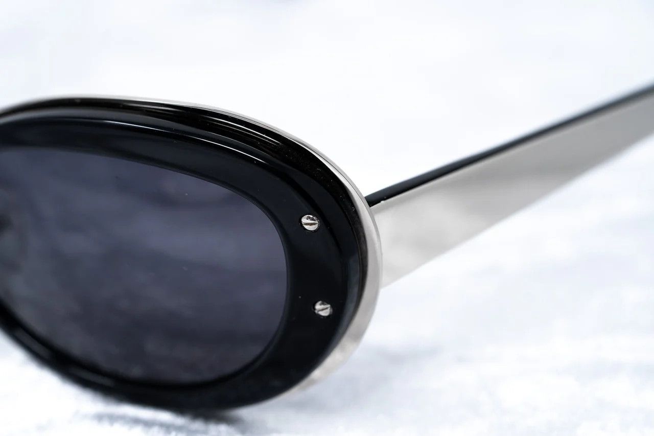 Yohji Yamamoto Yohji Yamamoto Sunglasses Cat Eye Black and Grey Size ONE SIZE - 8 Thumbnail