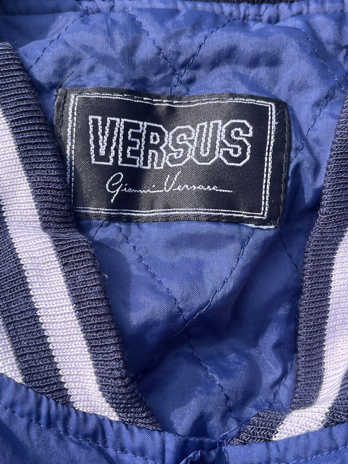 Versace Versus Versace Varsity Bomber Jacket USA streetwear Vintage Size US L / EU 52-54 / 3 - 5 Thumbnail