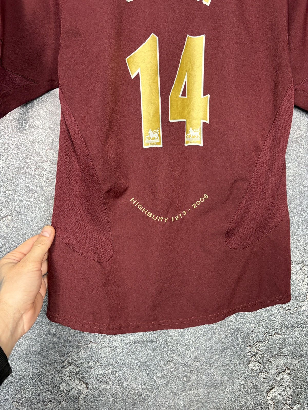 Nike Nike Arsenal 2005/06 #14 Henry Jersey T-shirt Kids L Size US XXS / EU 40 - 11 Thumbnail