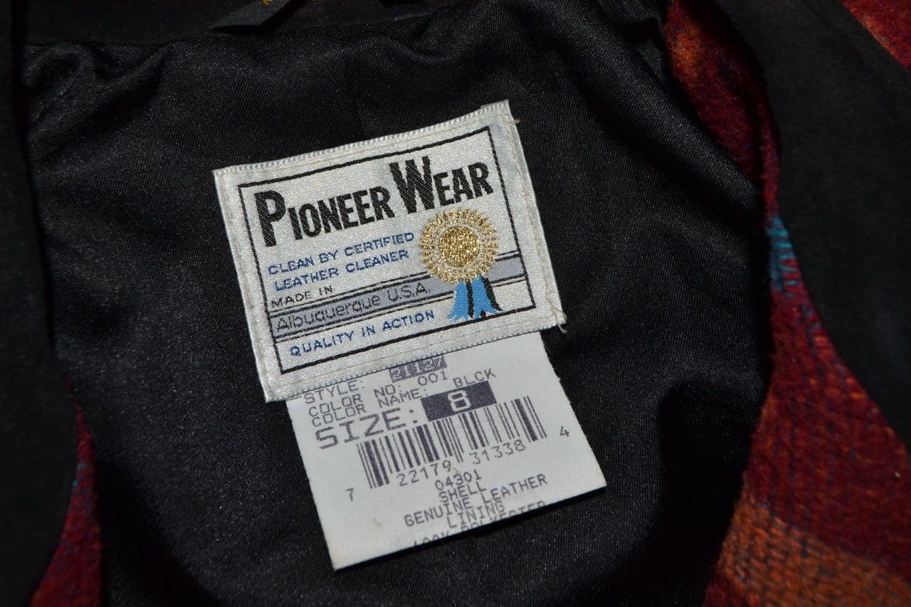 Vintage VTG Pioneer Wear Genuine Suede Leather Cowgirl Rodeo Jacket Size S / US 4 / IT 40 - 11 Thumbnail