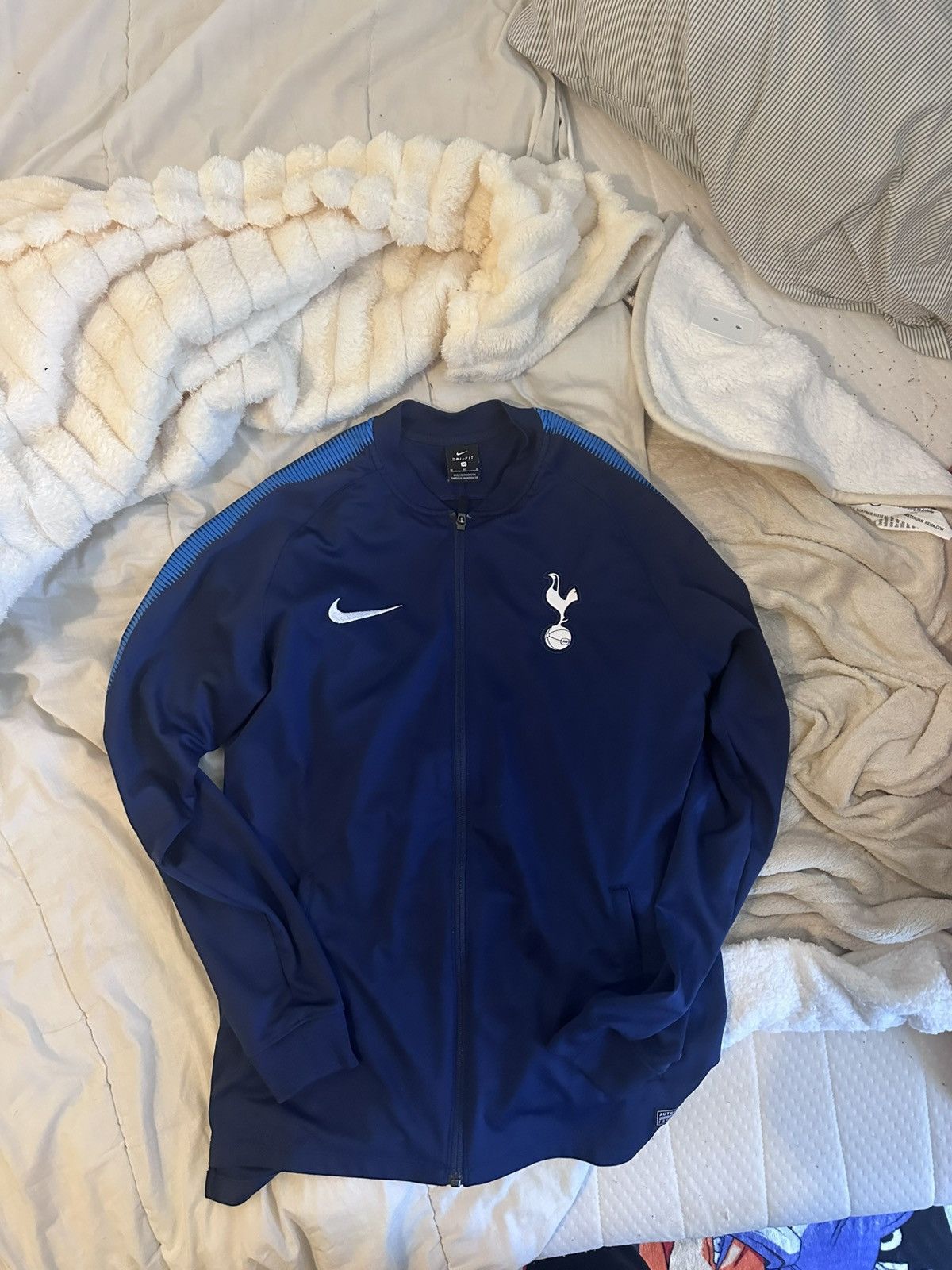 Nike Tottenham Size US M / EU 48-50 / 2 - 2 Thumbnail
