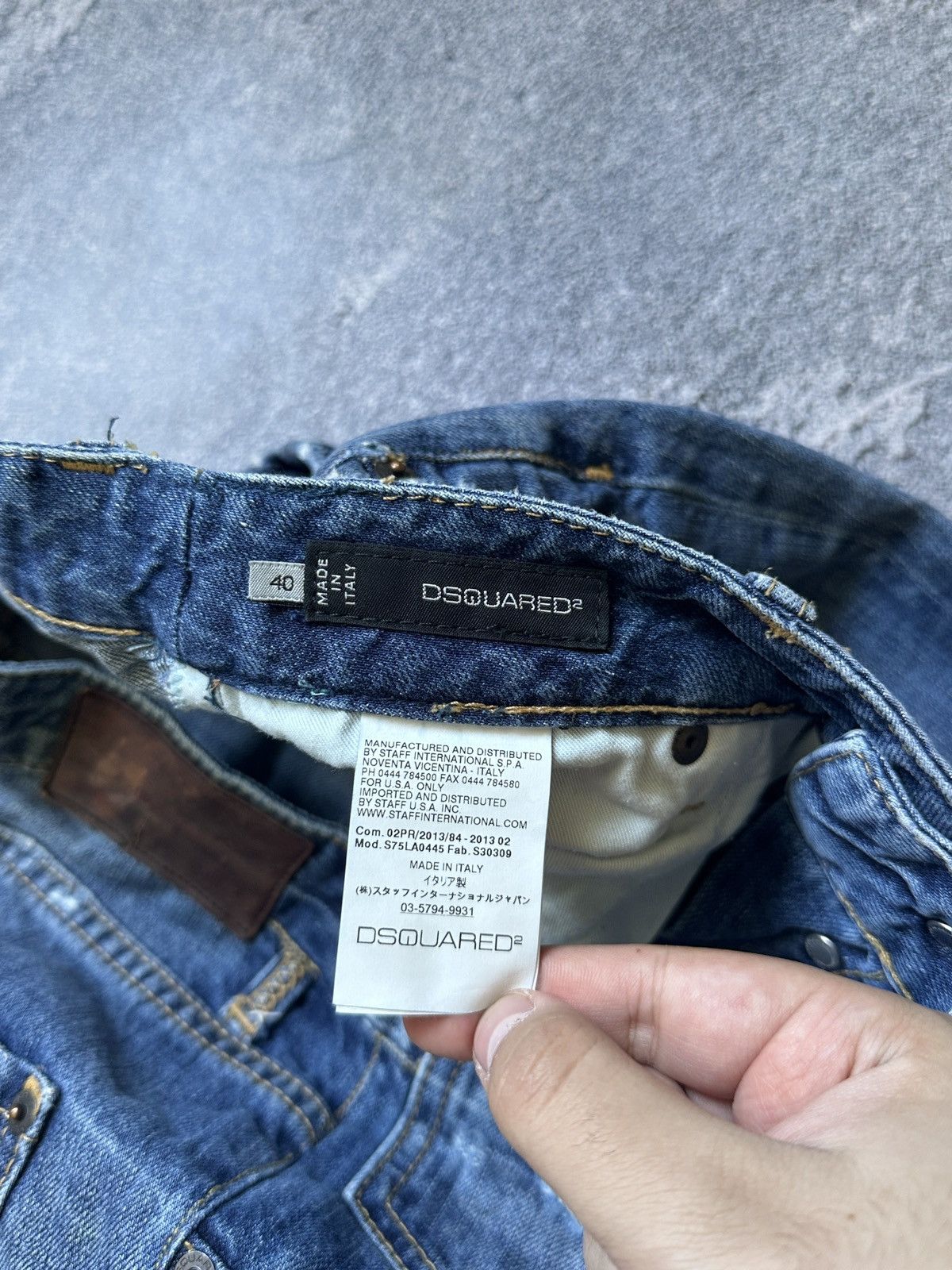 Dsquared2 Dsquared2 Women’s Low Rise Cropped Distressed Jeans Size 27 Size 27" / US 4 / IT 40 - 3 Thumbnail