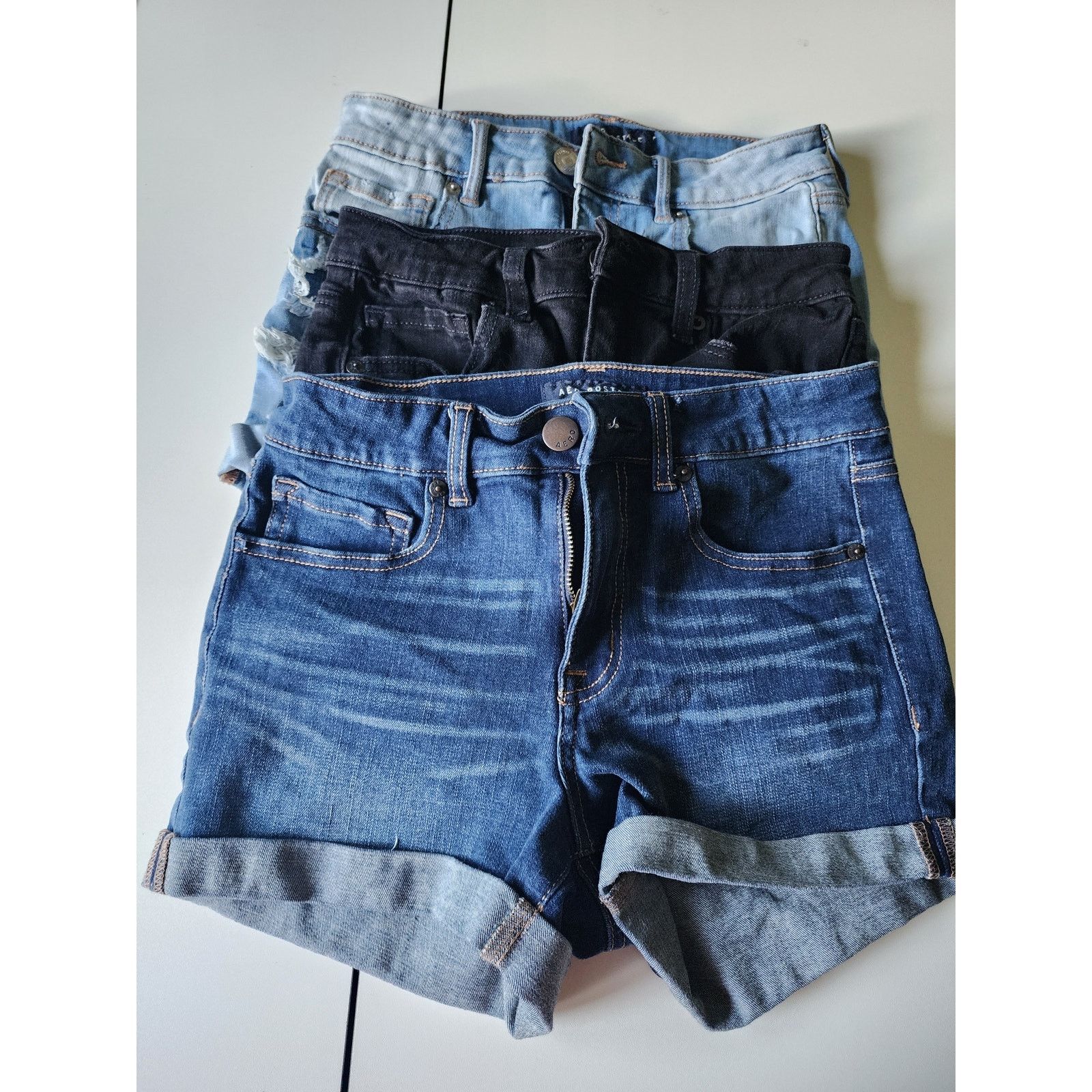 Aeropostale Set of 3 Aeropostale High Rise Midi Shorts Junior 2 Size 26" / US 2 / IT 38 - 1 Thumbnail