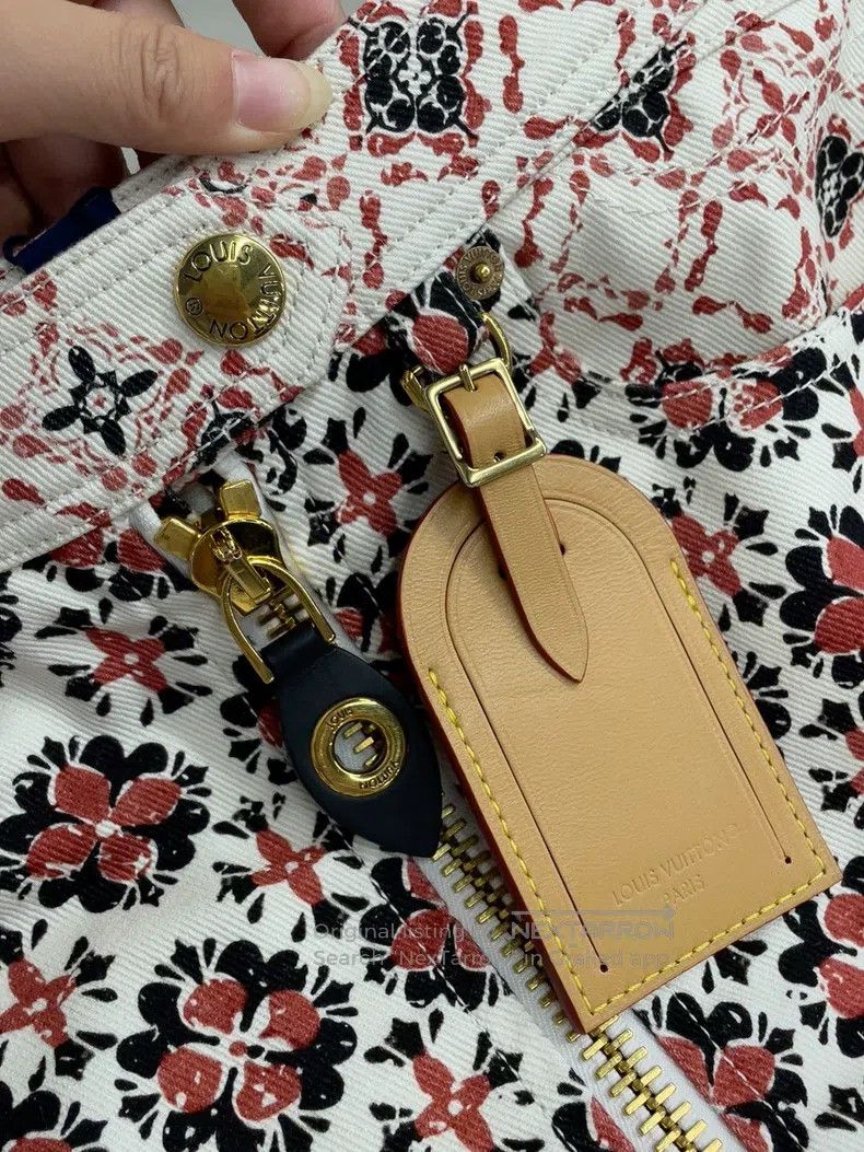Louis Vuitton Louis Vuitton New Flower Skirt Size 35" - 3 Thumbnail