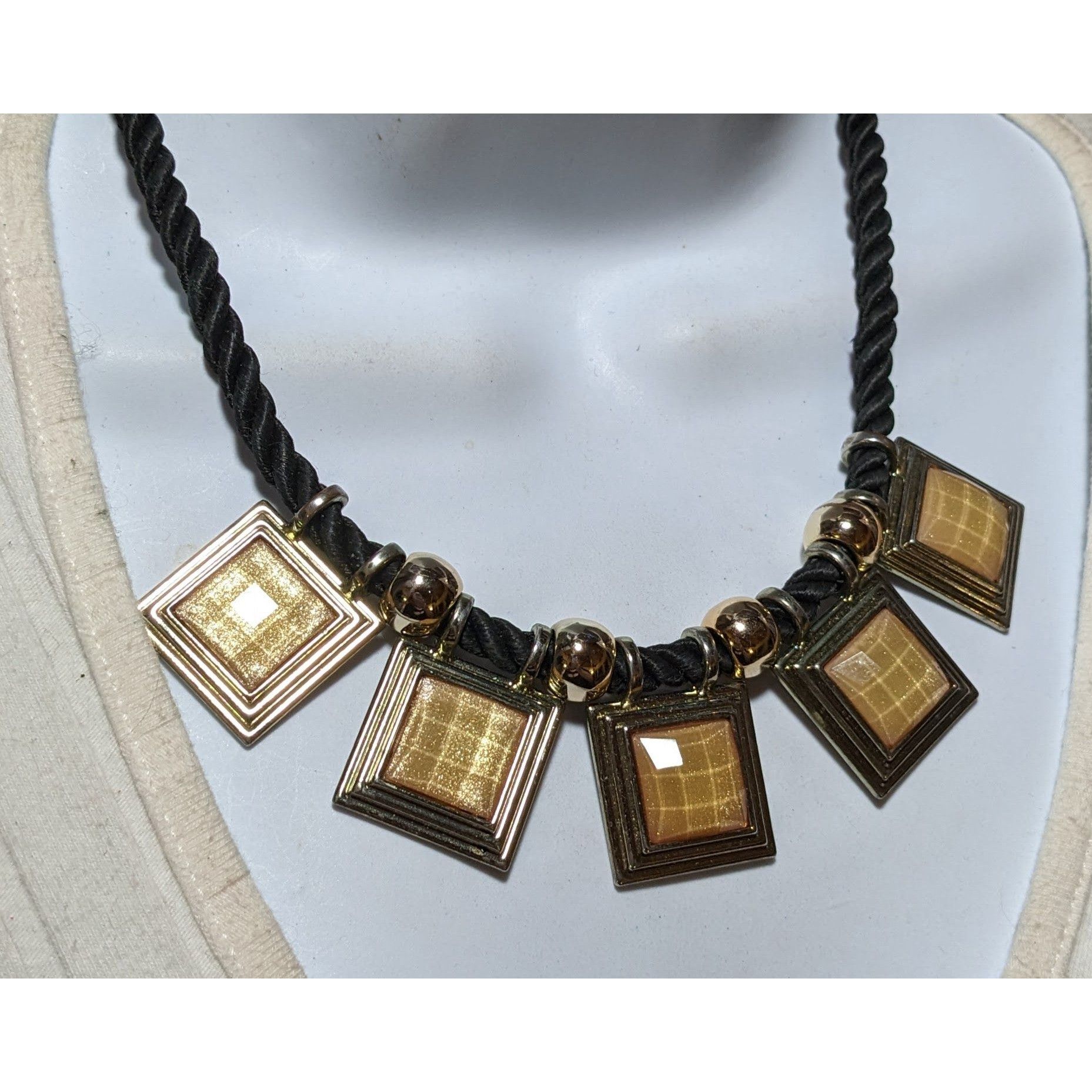 Other NY Chunky Faceted Gem Geometric Necklace Size ONE SIZE - 6 Thumbnail