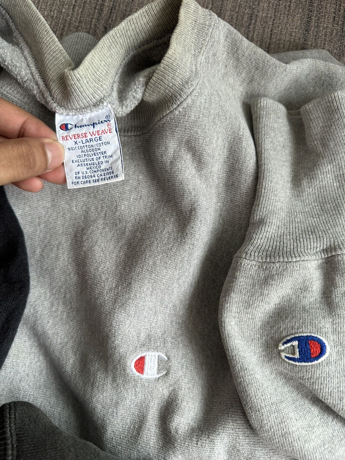 Vintage Vintage 90’s Champion Reverse Weave USA Crewneck Sweatshirt Size US XL / EU 56 / 4 - 2 Thumbnail