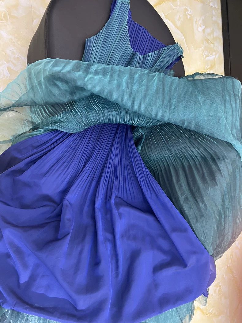 Issey Miyake Issey Miyake size:2 Blue mermaid maiden dress Size XS / US 0-2 / IT 36-38 - 3 Thumbnail