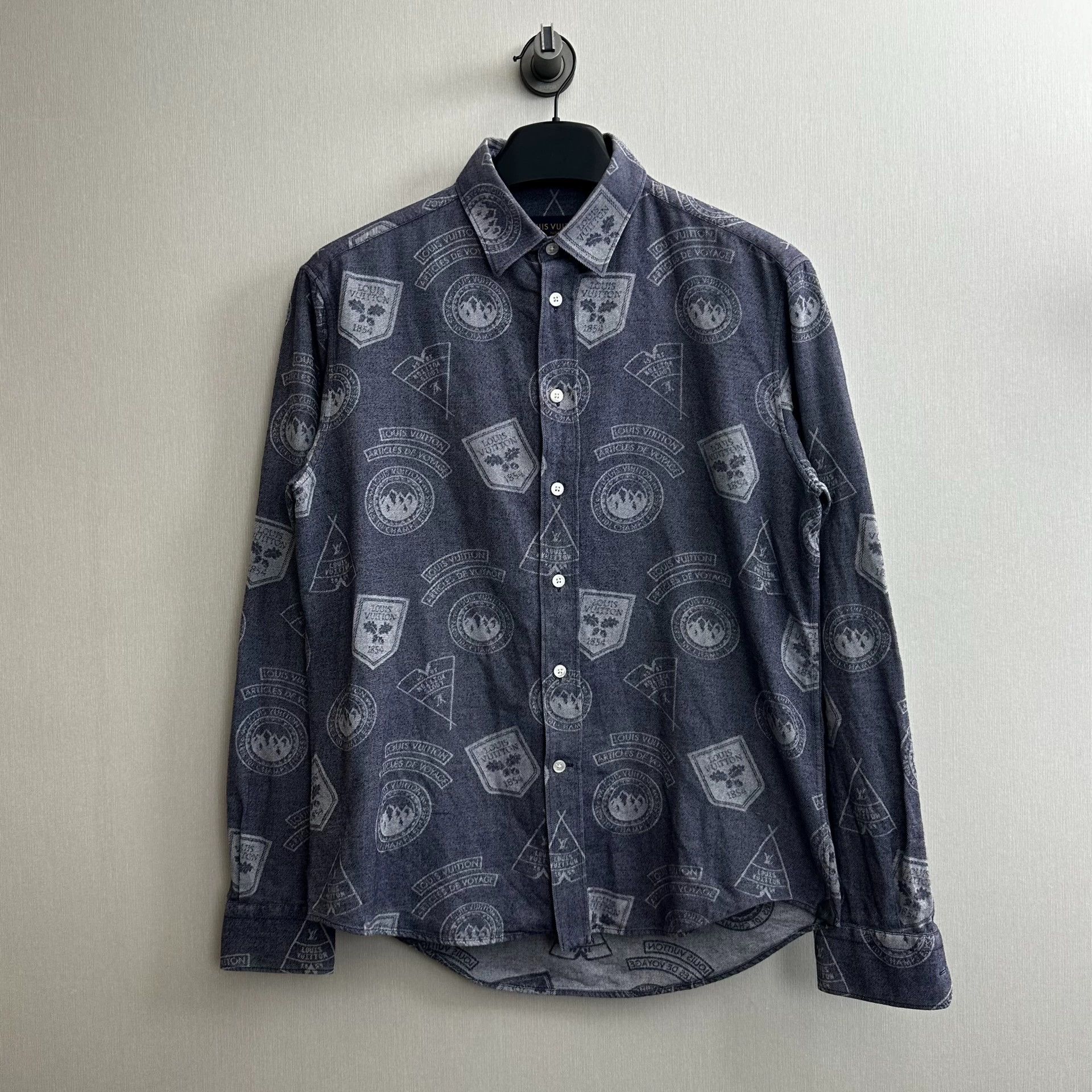 Louis Vuitton gray long sleeve shirt with monogram pattern Size US S / EU 44-46 / 1 - 1 Thumbnail