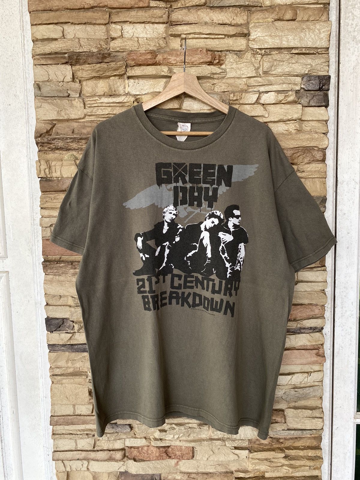 Band Tees Vintage Y2K Green Day Punk Band Tees Size US XL / EU 56 / 4 - 1 Thumbnail