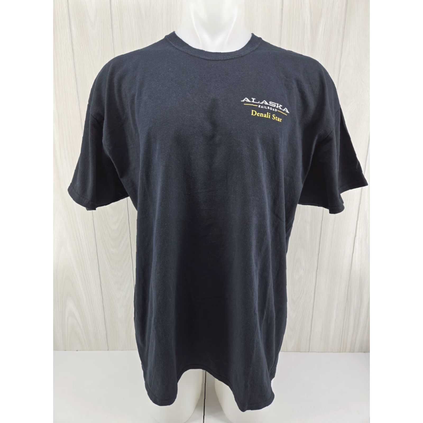 Gildan The Alaska Railroad Denali Star Shirt Mens 2XL Black Size US XXL / EU 58 / 5 - 2 Thumbnail