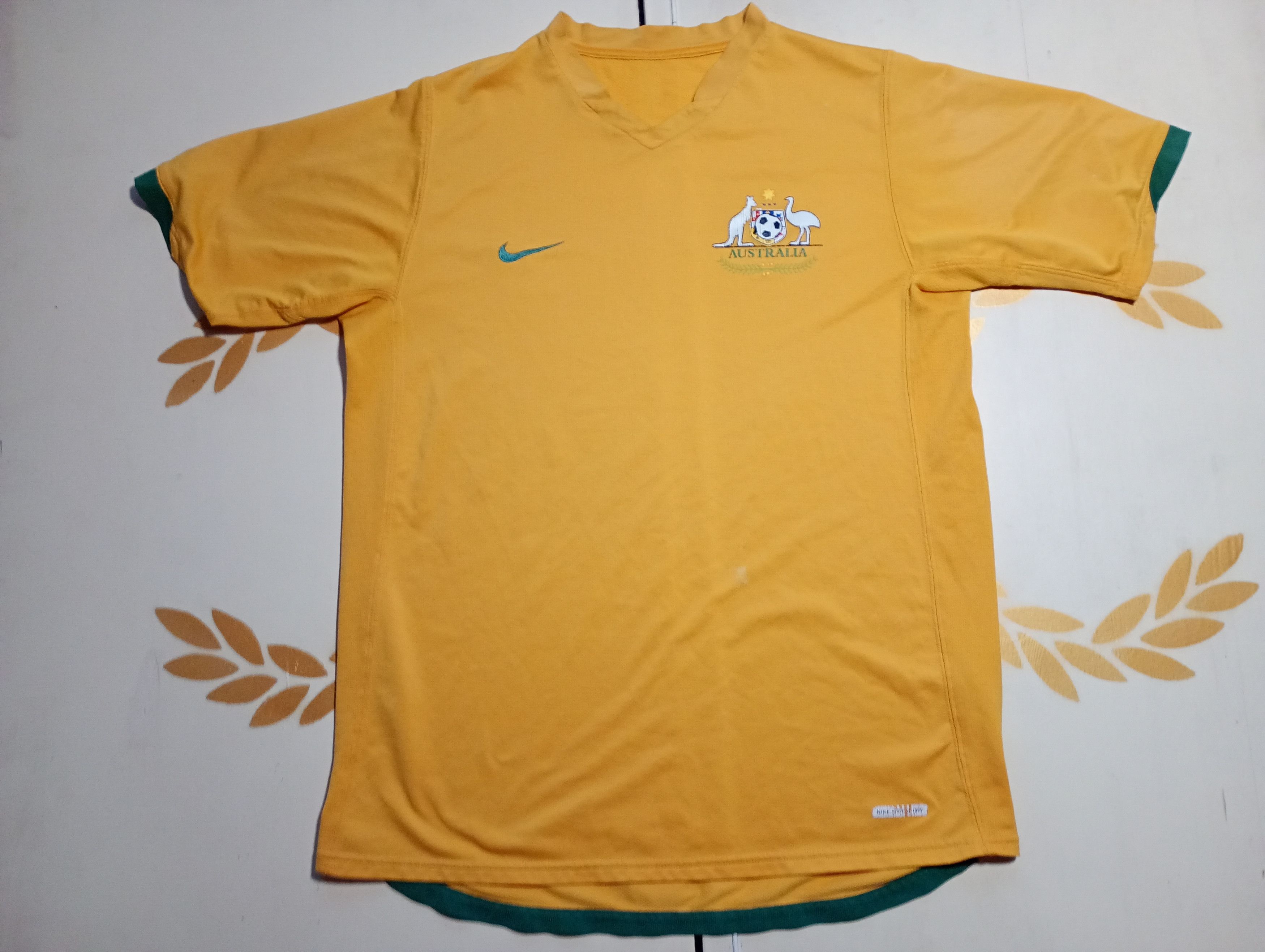 Nike Nike Australia Away Jersey 2006-2008 Size US L / EU 52-54 / 3 - 2 Thumbnail