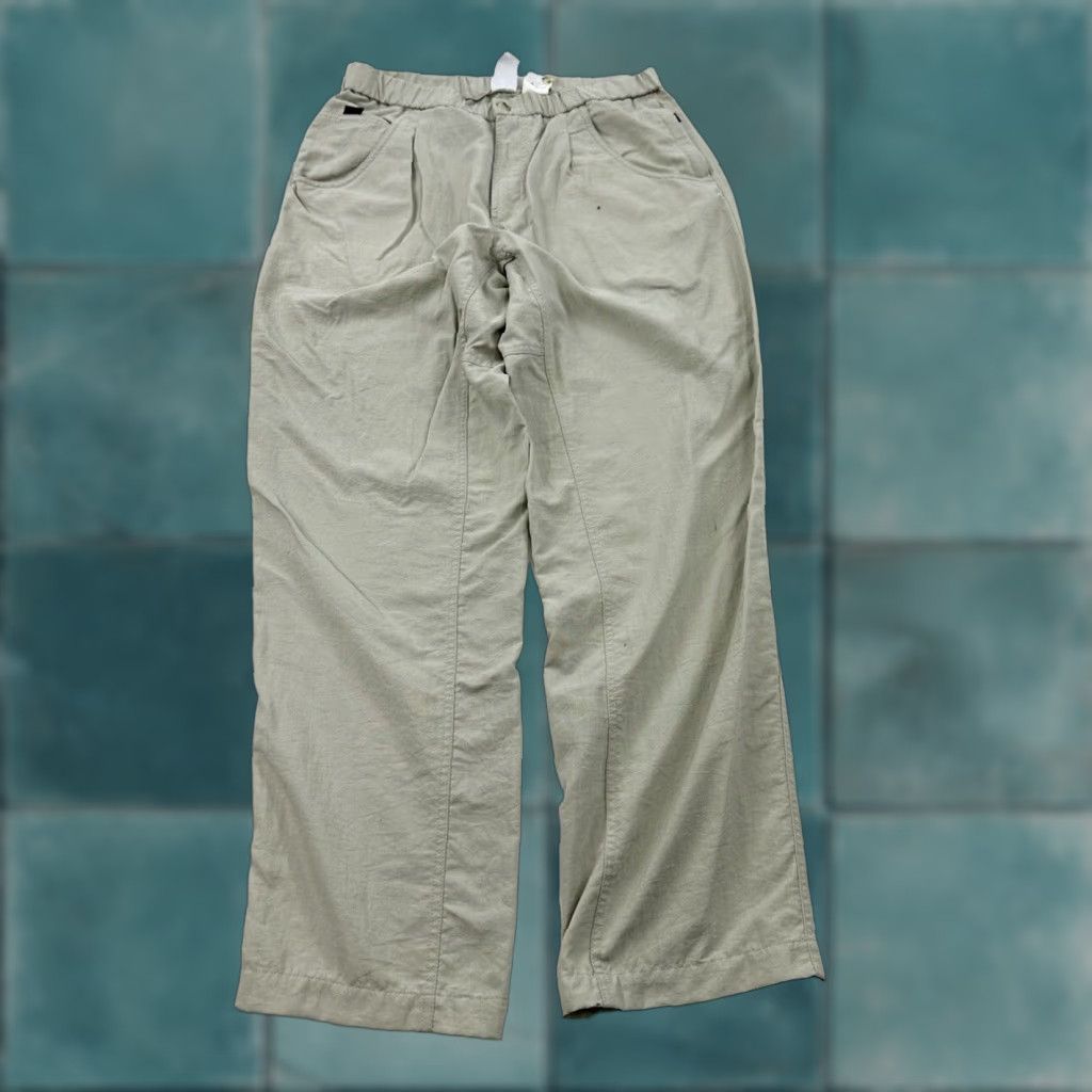 Vintage VINTAGE Columbia Hiking Pants Womens L Beige Khaki Missing Belt Flaws Size 36" / US 14 / IT 50 - 1 Thumbnail