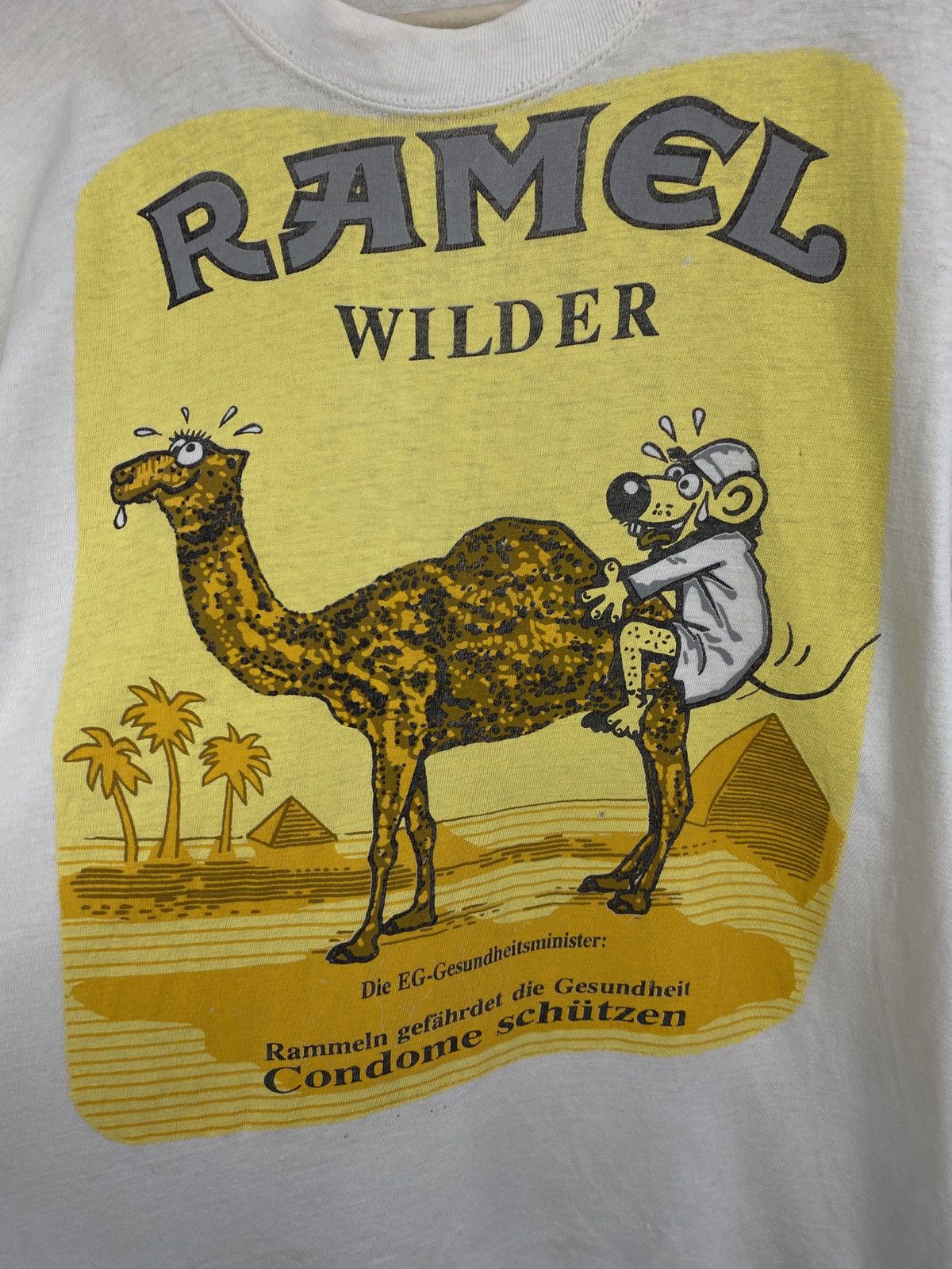 Camel Vintage 90s Camel Ramel Humor T-Shirt Rare Retro Hype Y2K Size US M / EU 48-50 / 2 - 4 Thumbnail