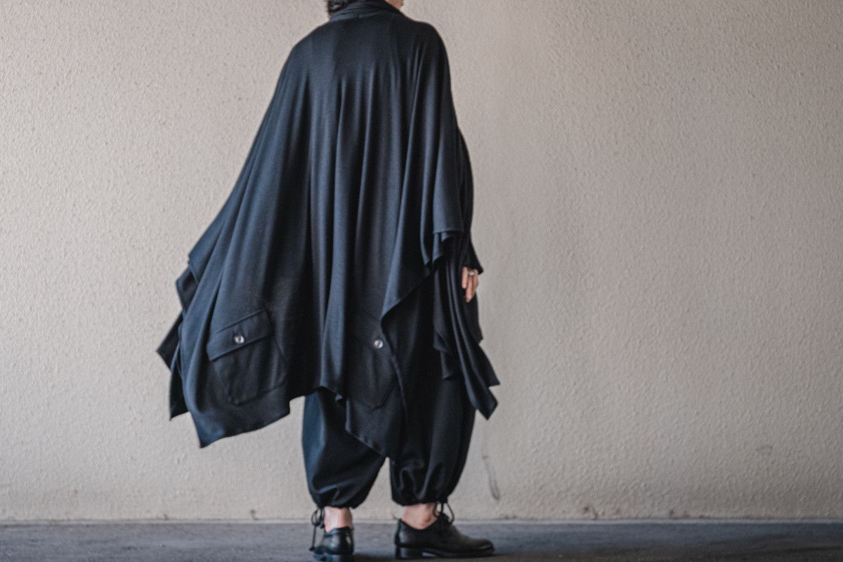 Yohji Yamamoto Yohji Yamamoto Pour Homme - WOOL SMOOTH SLEEVE CLAOK Size US S / EU 44-46 / 1 - 18 Thumbnail