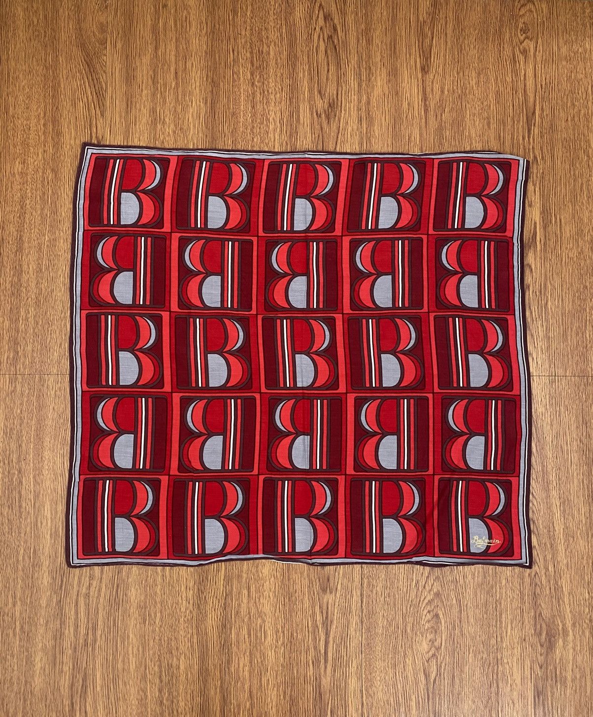 Balmain Balmain "B" Bandana / Handkerchief / Neckerchief Size ONE SIZE - 1 Thumbnail