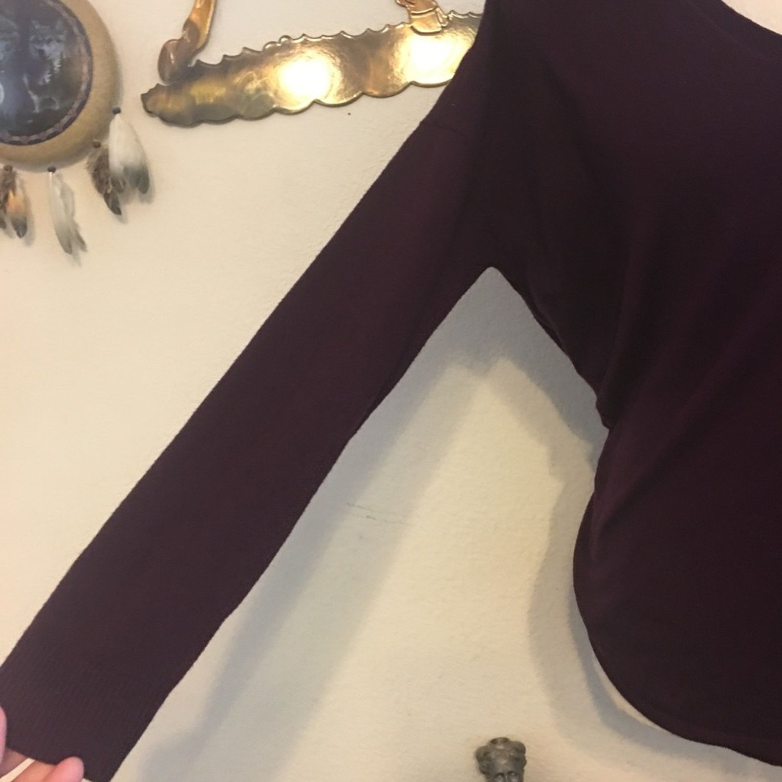 Express Express super soft burgundy v neck sweater XS Size XS / US 0-2 / IT 36-38 - 3 Thumbnail
