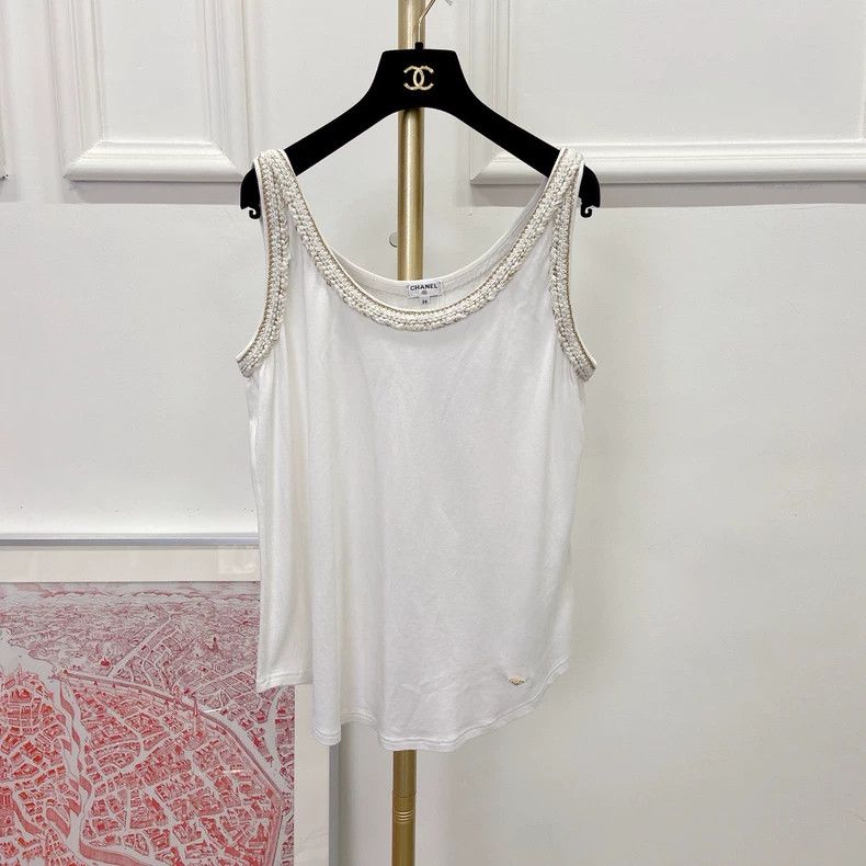 Chanel Chanel White sleeveless top Size XS / US 0-2 / IT 36-38 - 1 Thumbnail