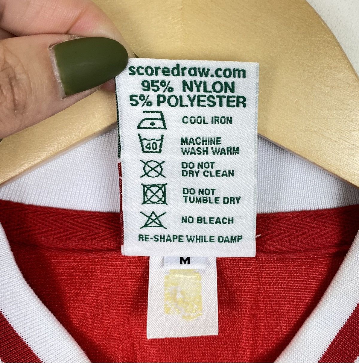 Other Score Draw Liverpool Soccer Jersey Football Shirt Red Top Size US M / EU 48-50 / 2 - 4 Thumbnail