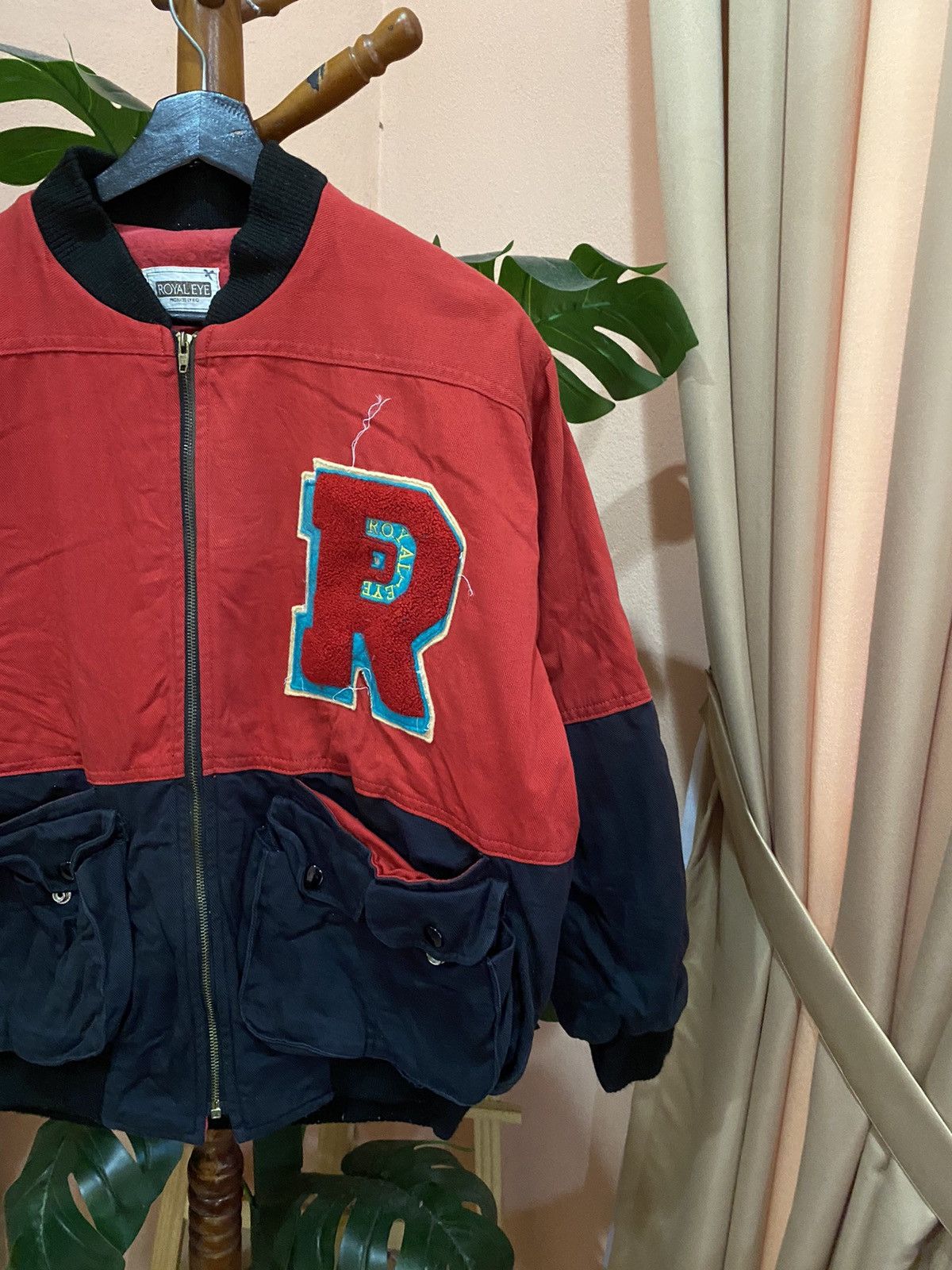 Other Vintage Royal Eye Varsity Bomber Jacket Red Black Patchwork Size US M / EU 48-50 / 2 - 6 Thumbnail