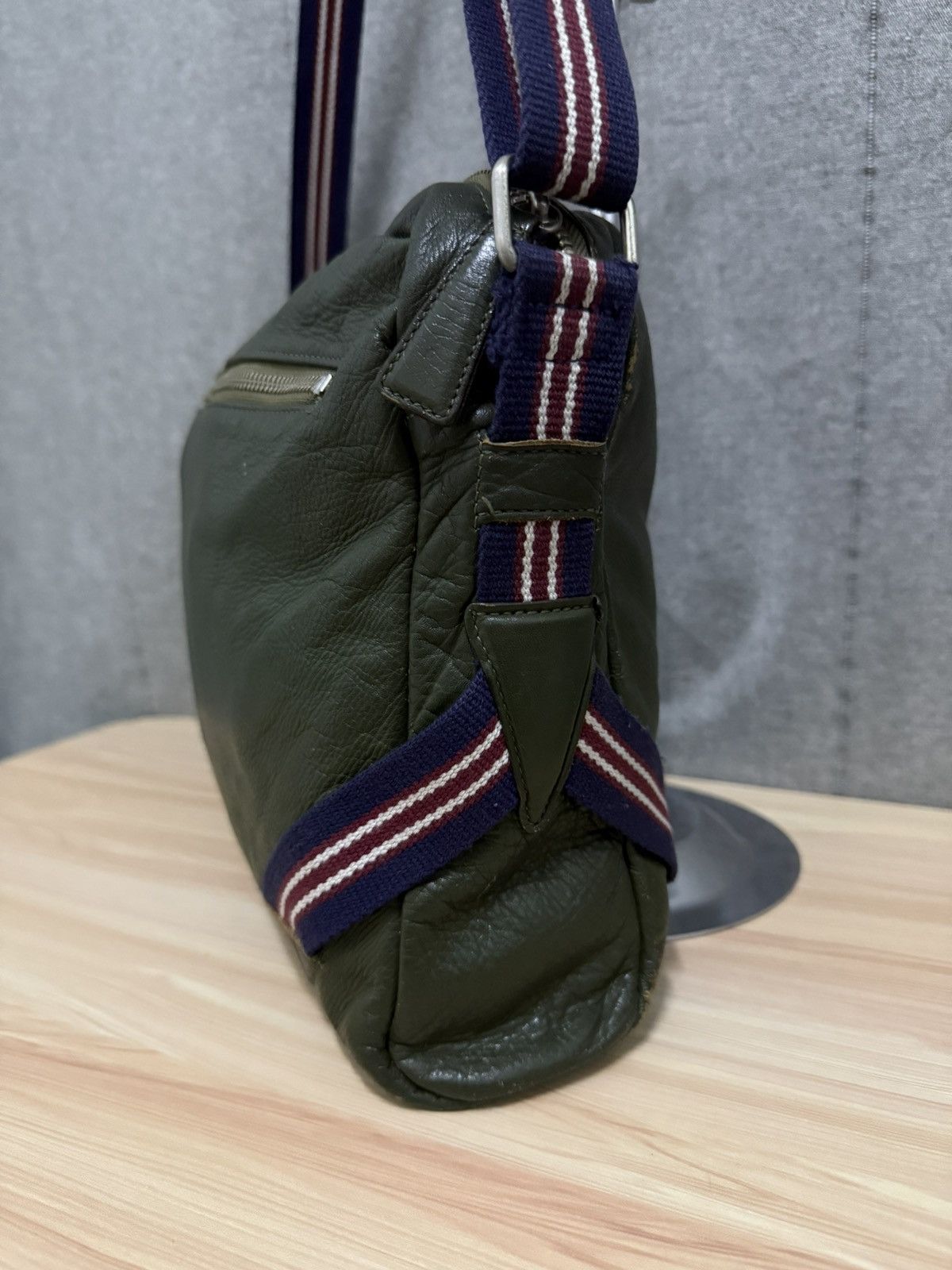 Jean Paul Gaultier Vintage Jean paul gaultier Leather patina Sling bag Size ONE SIZE - 5 Thumbnail