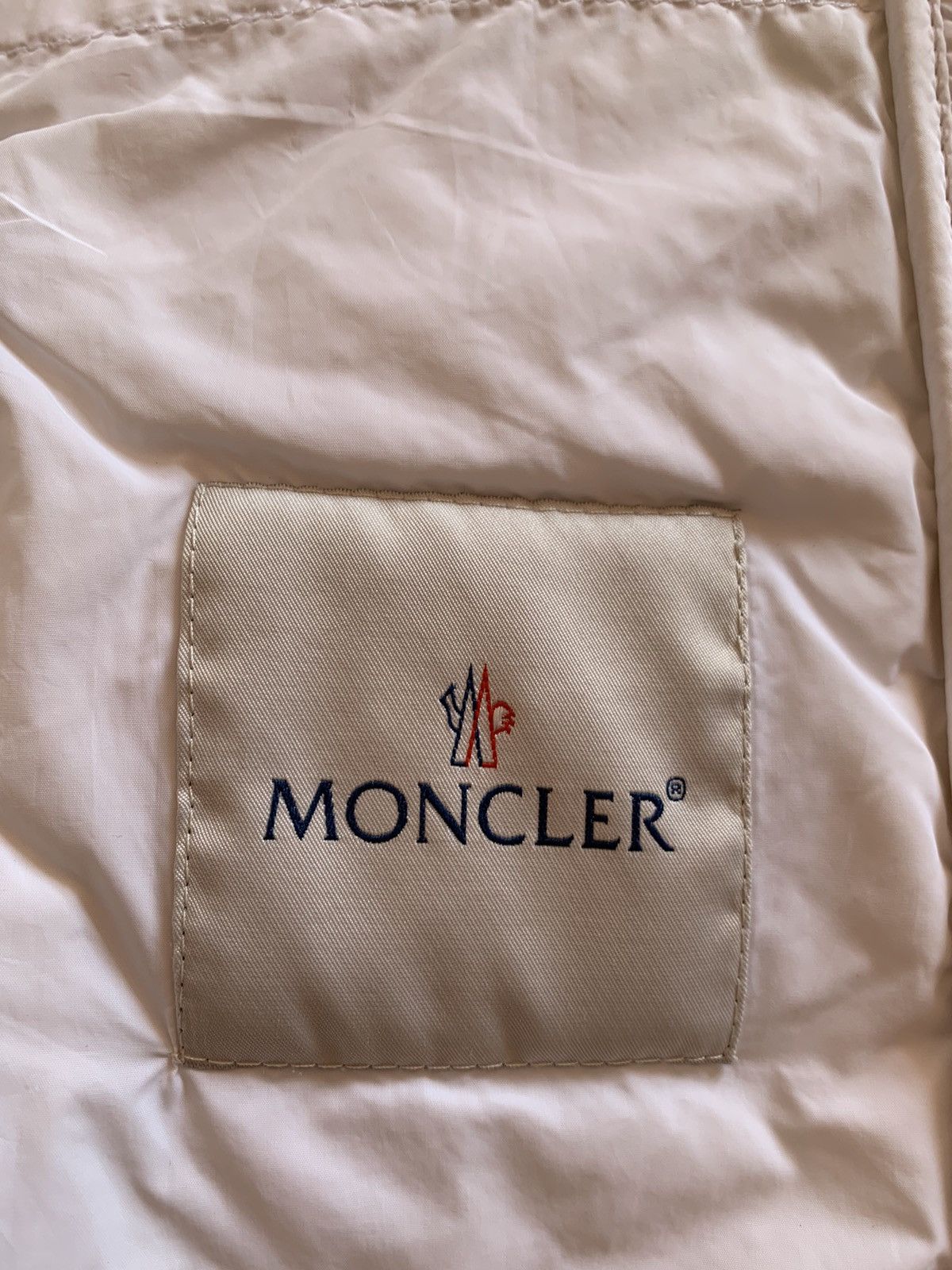 Moncler Moncler Quilted Women’s White Jacket S size Size S / US 4 / IT 40 - 13 Thumbnail