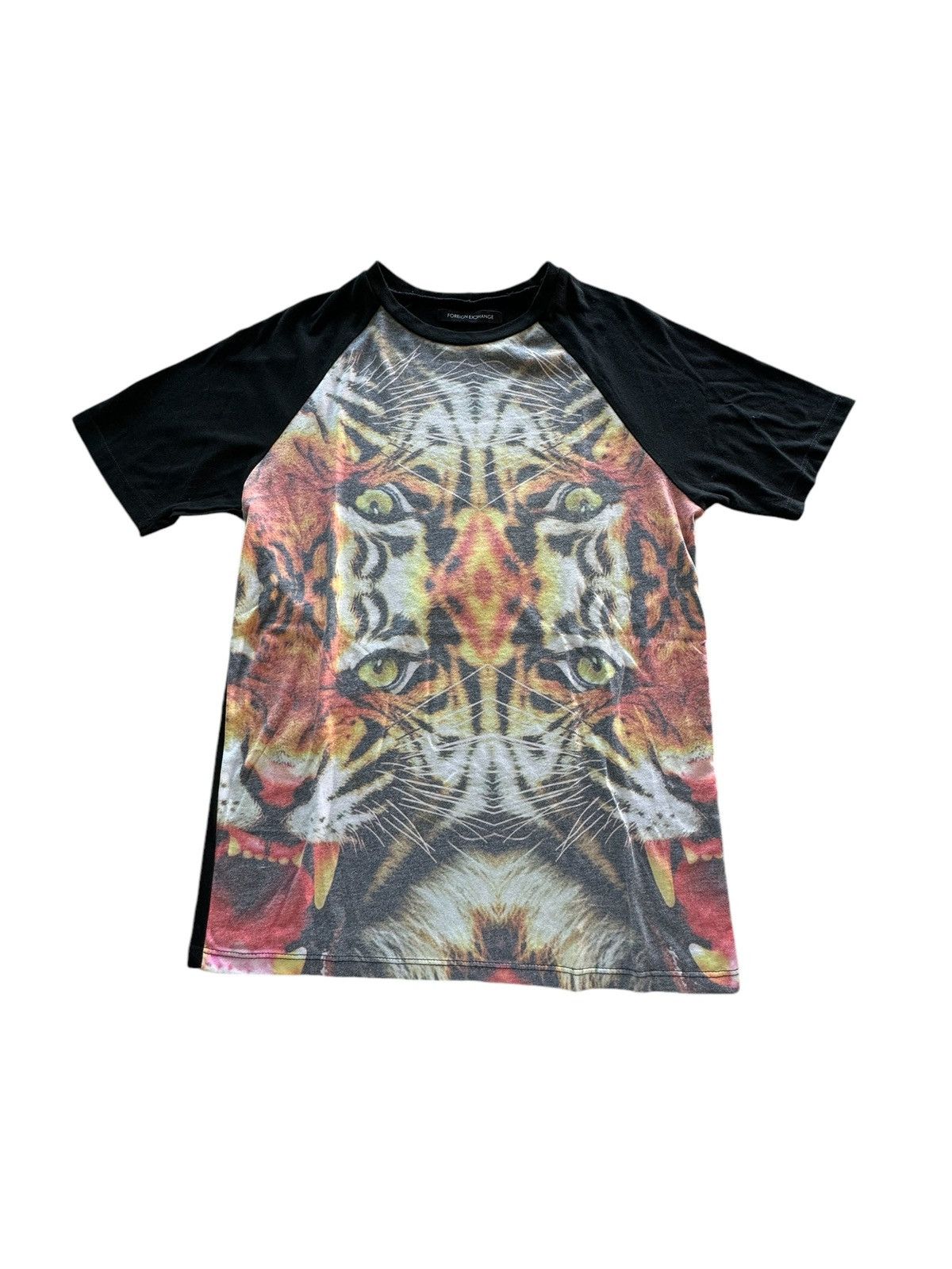 Foreign Exchange Foreign Exchange Tiger Kaleidoscope Print Long T-Shirt Size US M / EU 48-50 / 2 - 1 Thumbnail