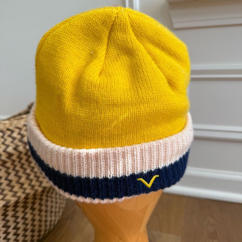 Other Valiant Univeristy of Michigan Wolverines Cuffed Knit Beanie Size ONE SIZE - 3 Thumbnail