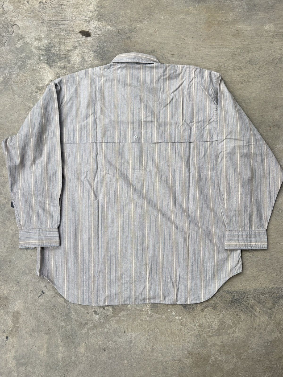 Issey Miyake Vintage 90’s Issey Miyake Button-Up Grey Striped Pattern Size US L / EU 52-54 / 3 - 6 Thumbnail