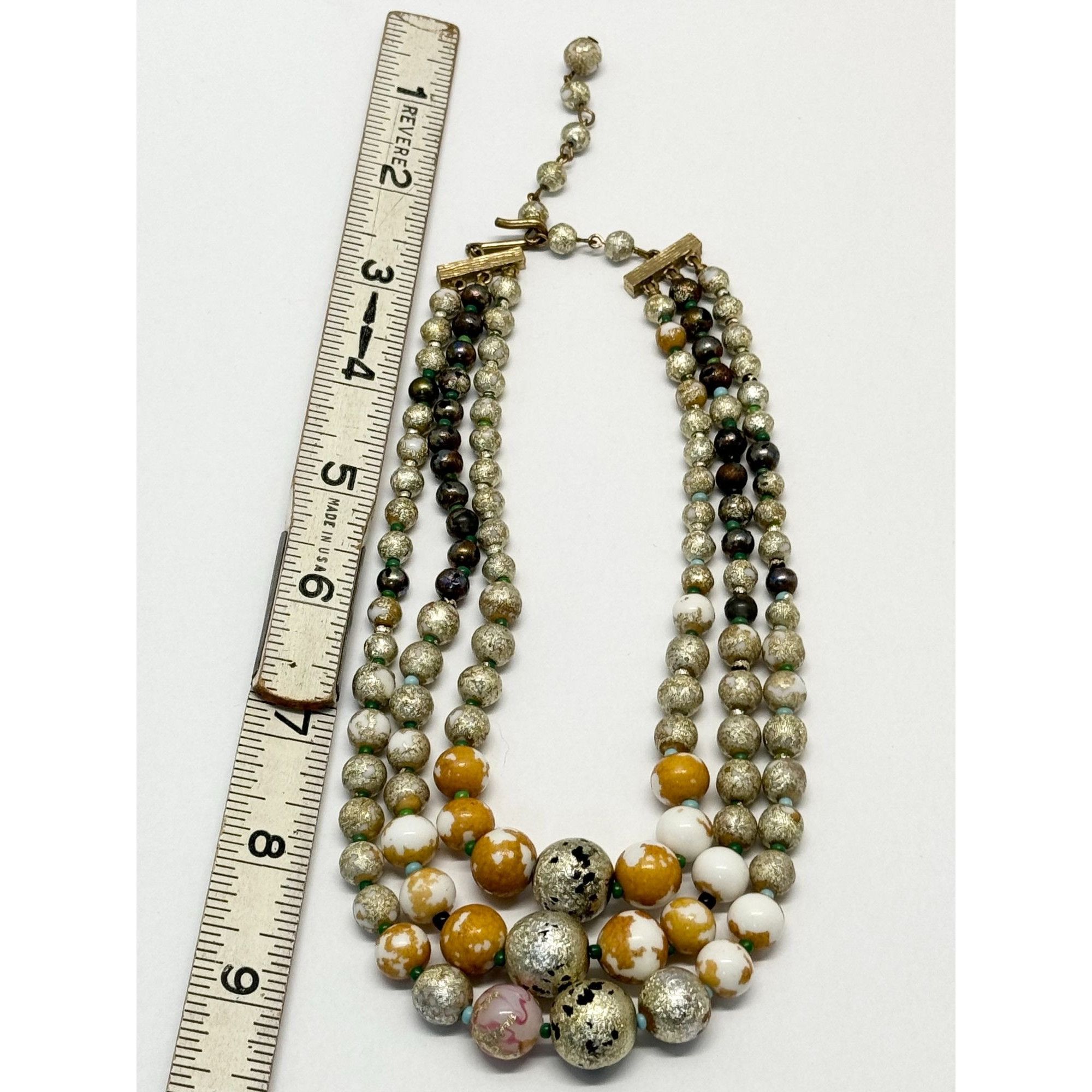 Vintage Vintage three strand beaded necklace Size ONE SIZE - 5 Thumbnail