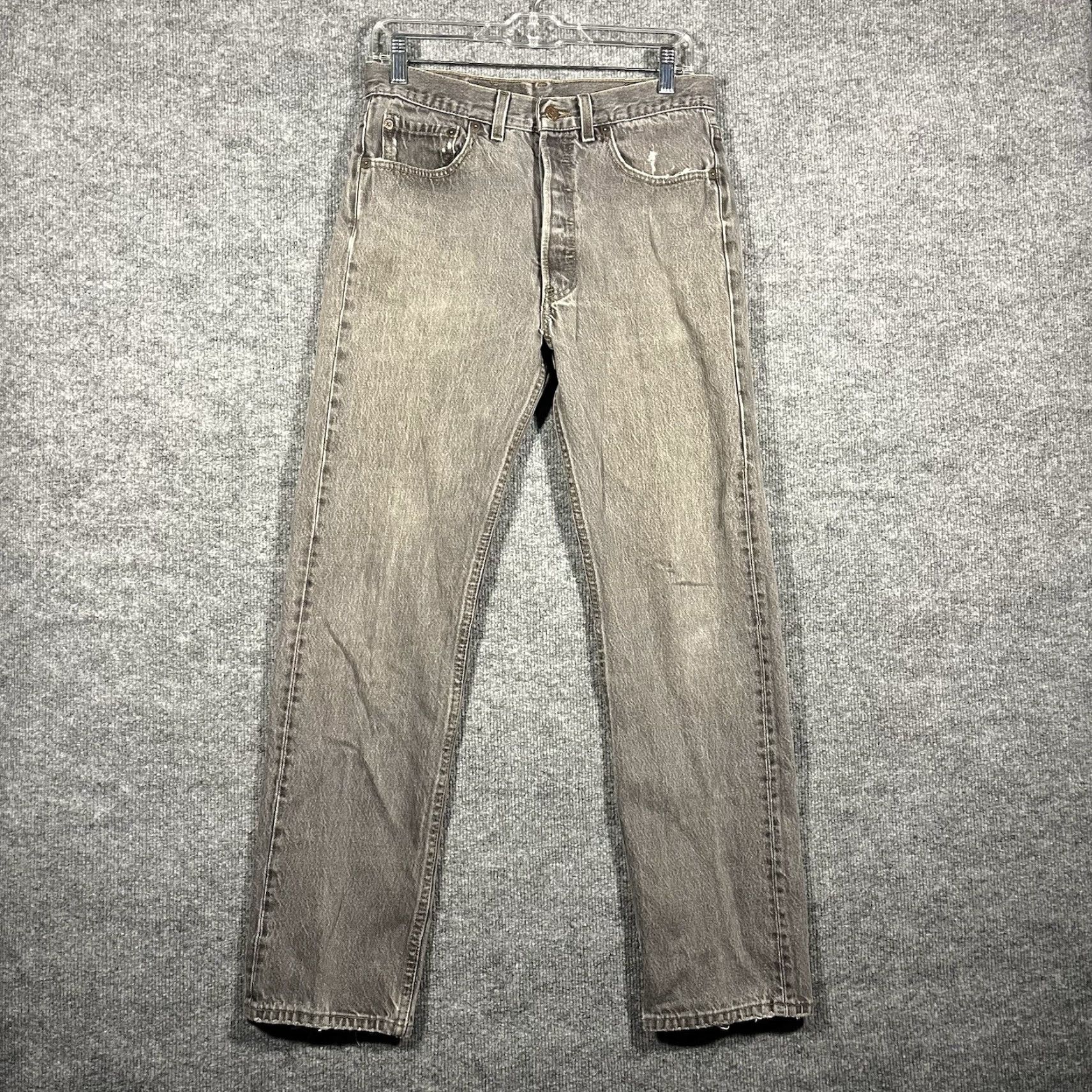Levi's VINTAGE Levi's 501 Jeans Button Fly Straight 30x29 Black USA Distressed Men's Size US 30 / EU 46 - 4 Thumbnail