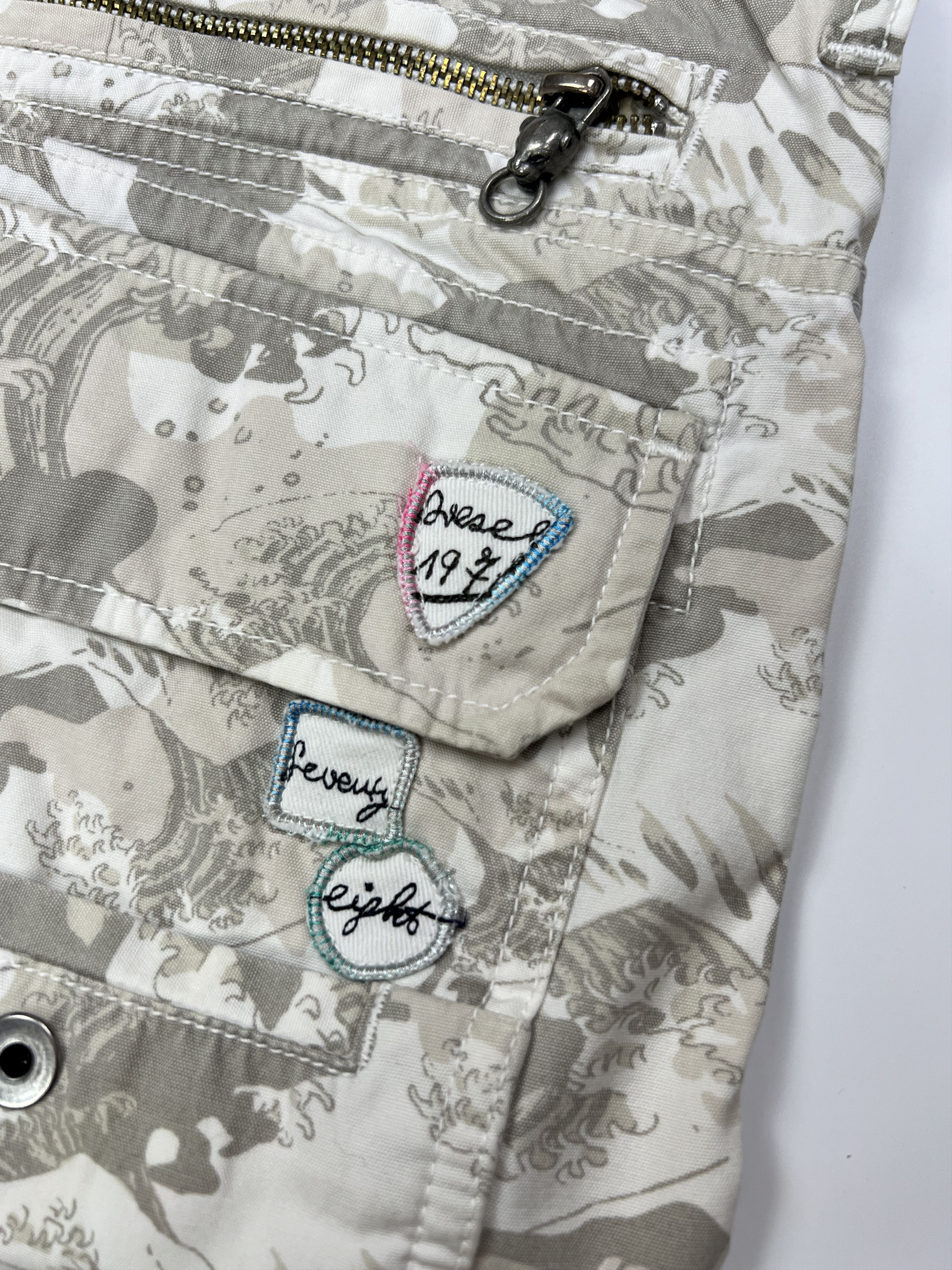 Diesel Katsushika Hokusai Waves Allover Pattern Denim Diesel Japan Size US 31 - 8 Thumbnail
