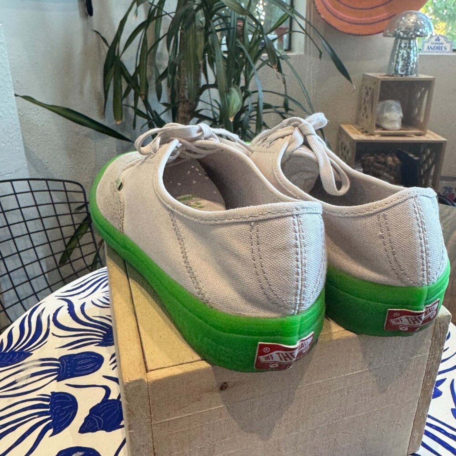 Retrosuperfuture × Vans Vans Vault x Retrosuperfuture OG Authentic LX, Men’s 10.5 Size US 10.5 / EU 43-44 - 4 Thumbnail