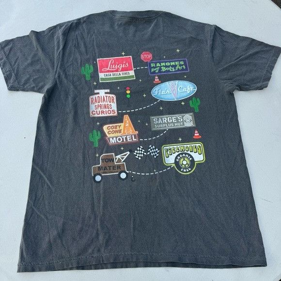 Disney NEW CARS DISNEY LIGHTNING MCQUEEN VINTAGE WASH GRAPHIC TEE L Size US L / EU 52-54 / 3 - 5 Thumbnail