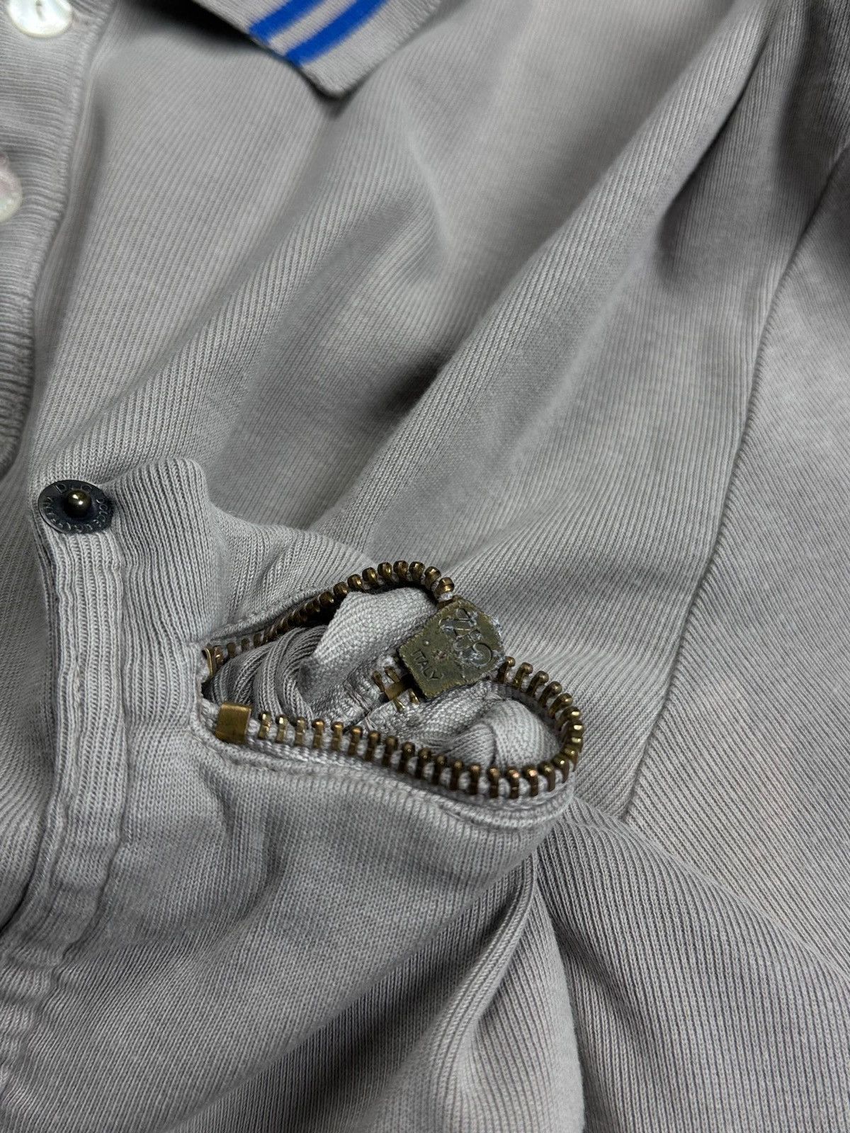 Dolce & Gabbana Vintage Dolce & Gabbana Grey Rugby Longsleeve Shirt L Size US L / EU 52-54 / 3 - 7 Thumbnail